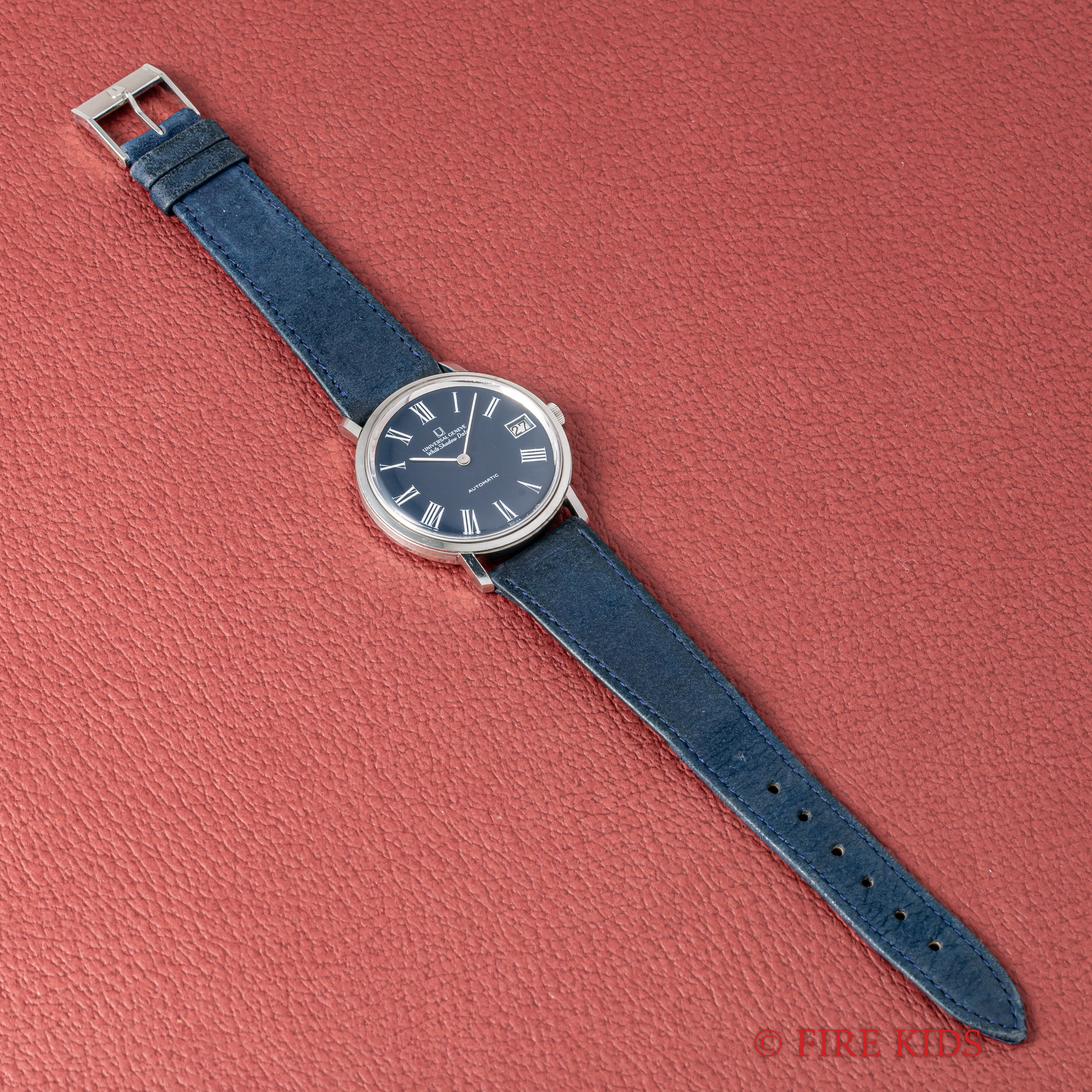 ユニバーサルジュネーブ ホワイトシャドウデイト 自動巻き Ref.867101/20 1970年代製 純正尾錠付き