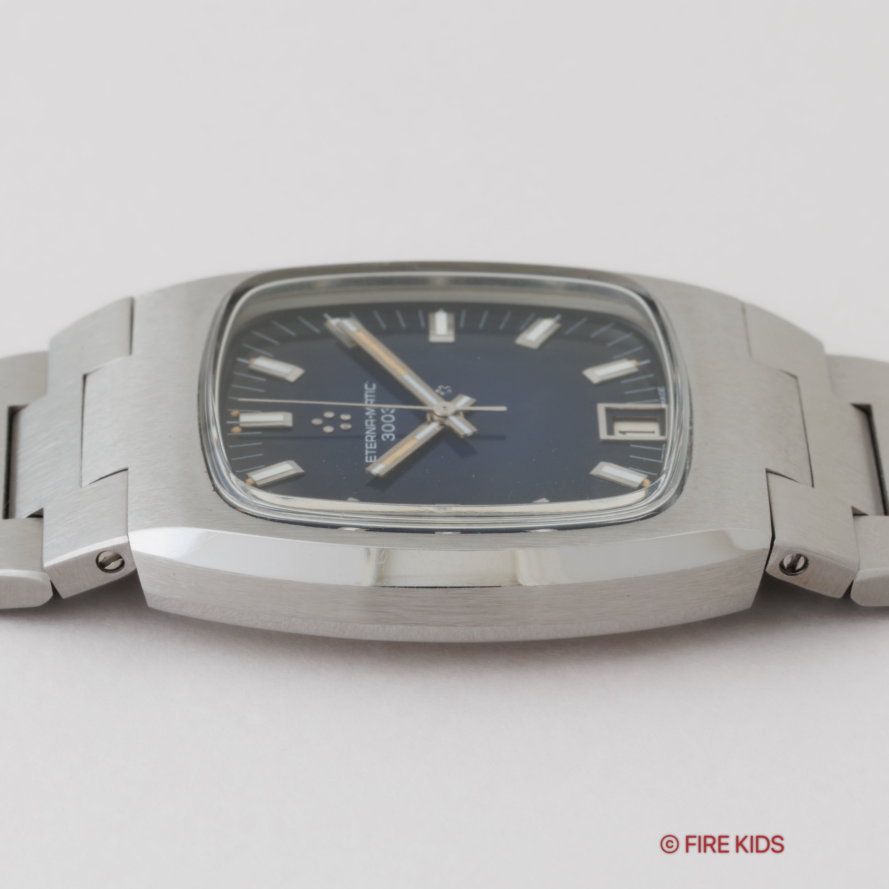 エテルナ マチック3003 1970年代製 TVスクリーンブルーダイヤル 薄型自動巻 純正ブレス