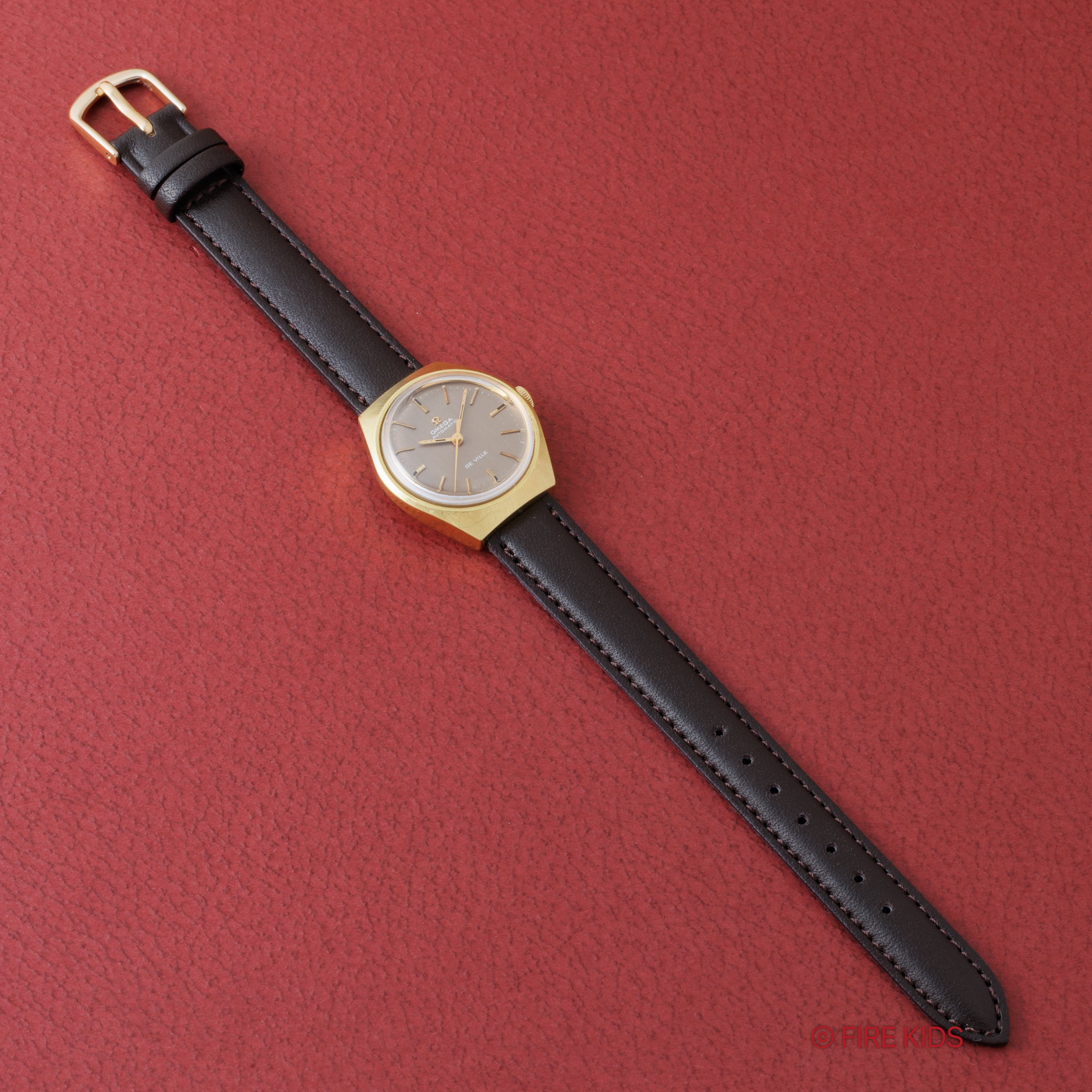 オメガ デヴィル レディースオートマチック グレーダイヤル 1969年製 自動巻 Cal.671