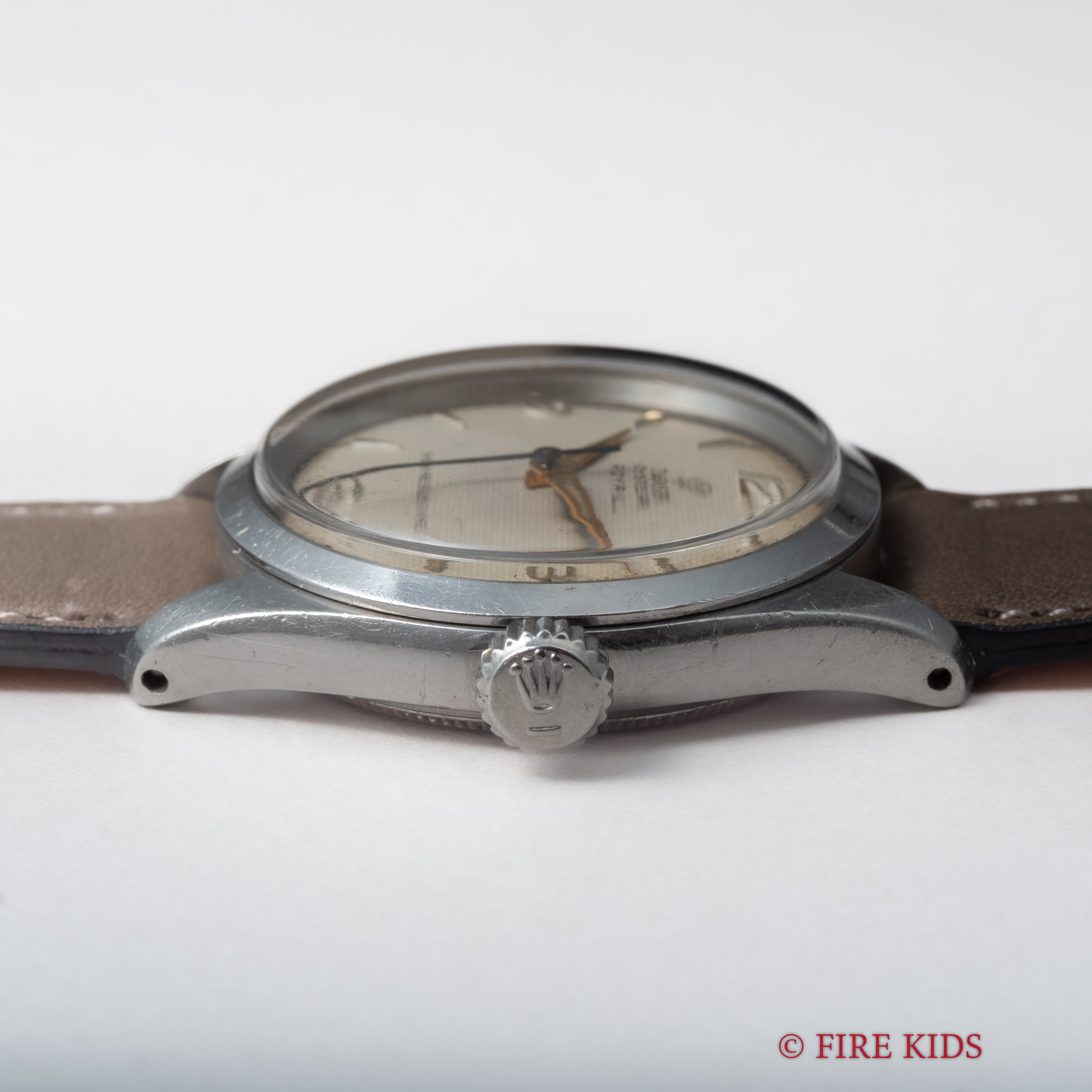 チューダー 小薔薇オイスター ロイヤル 1955年製 ギョウシェダイヤル 手巻き Ref.7903 飛びアラビアダイヤル 1955年製