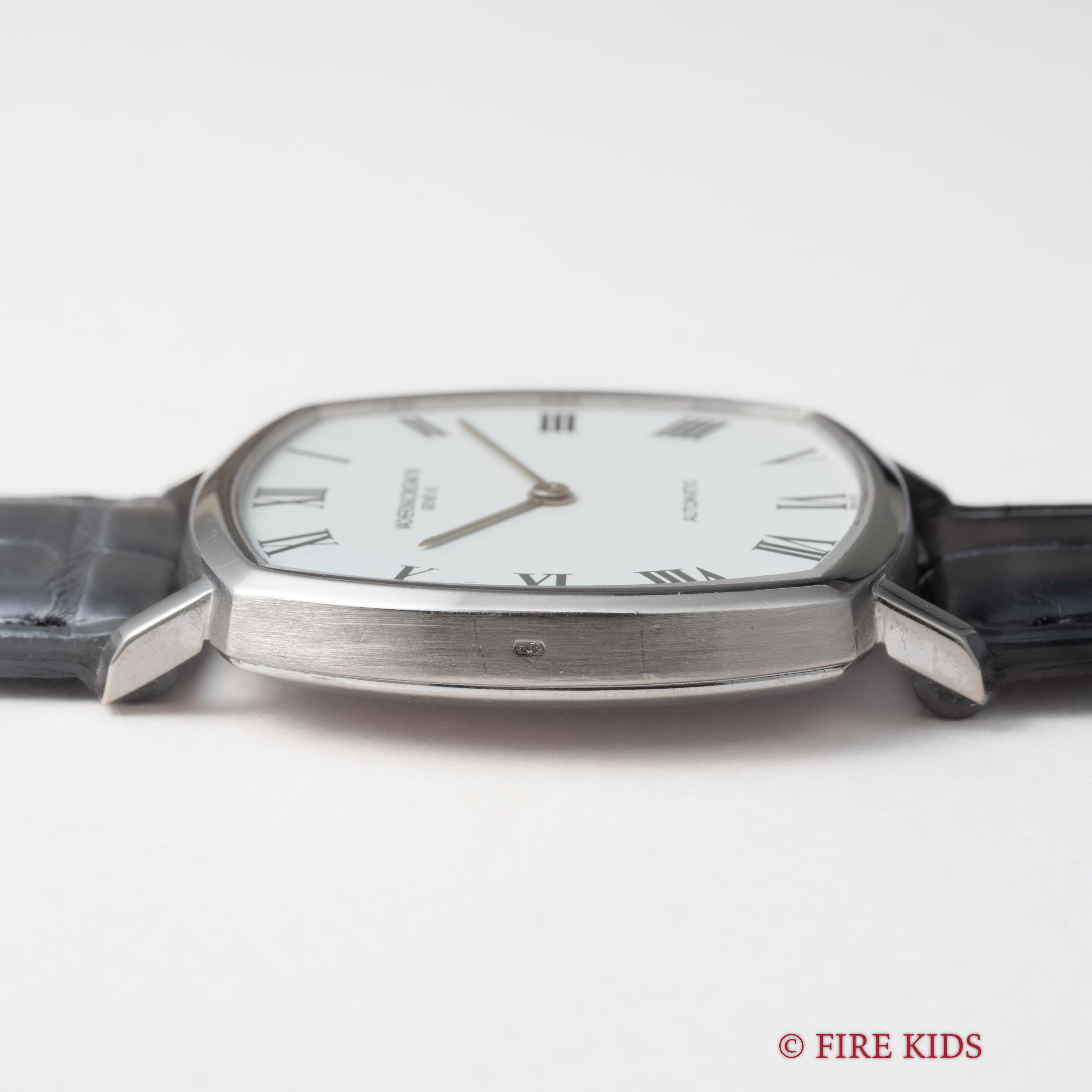 ヴァシュロン・コンスタンタン スクエアケース 1970年代製 18金無垢ホワイトゴールド 自動巻 Cal.1120