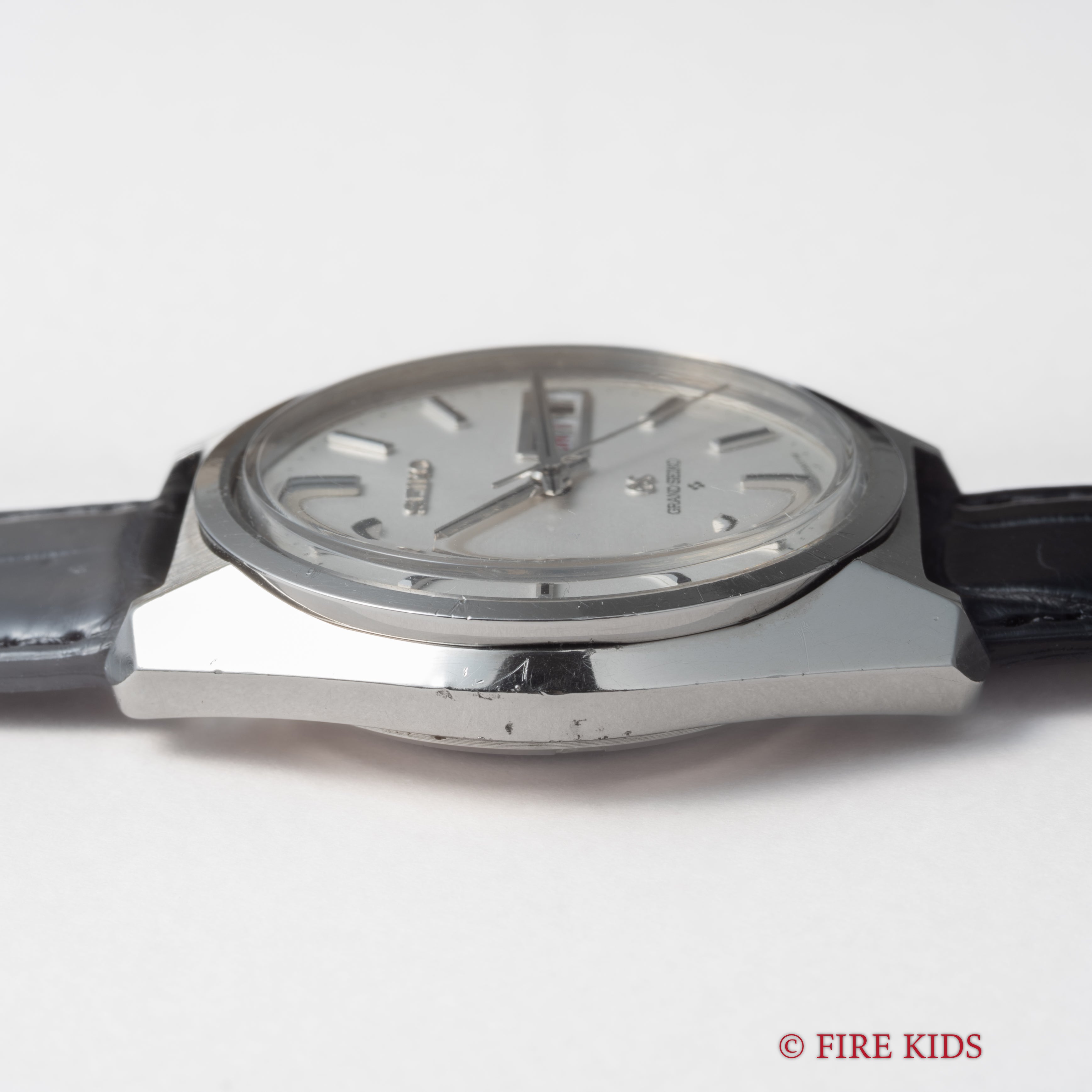 グランドセイコー 1968年製 デイデイト Ref.6146-8000 36000振動 61GS初期型