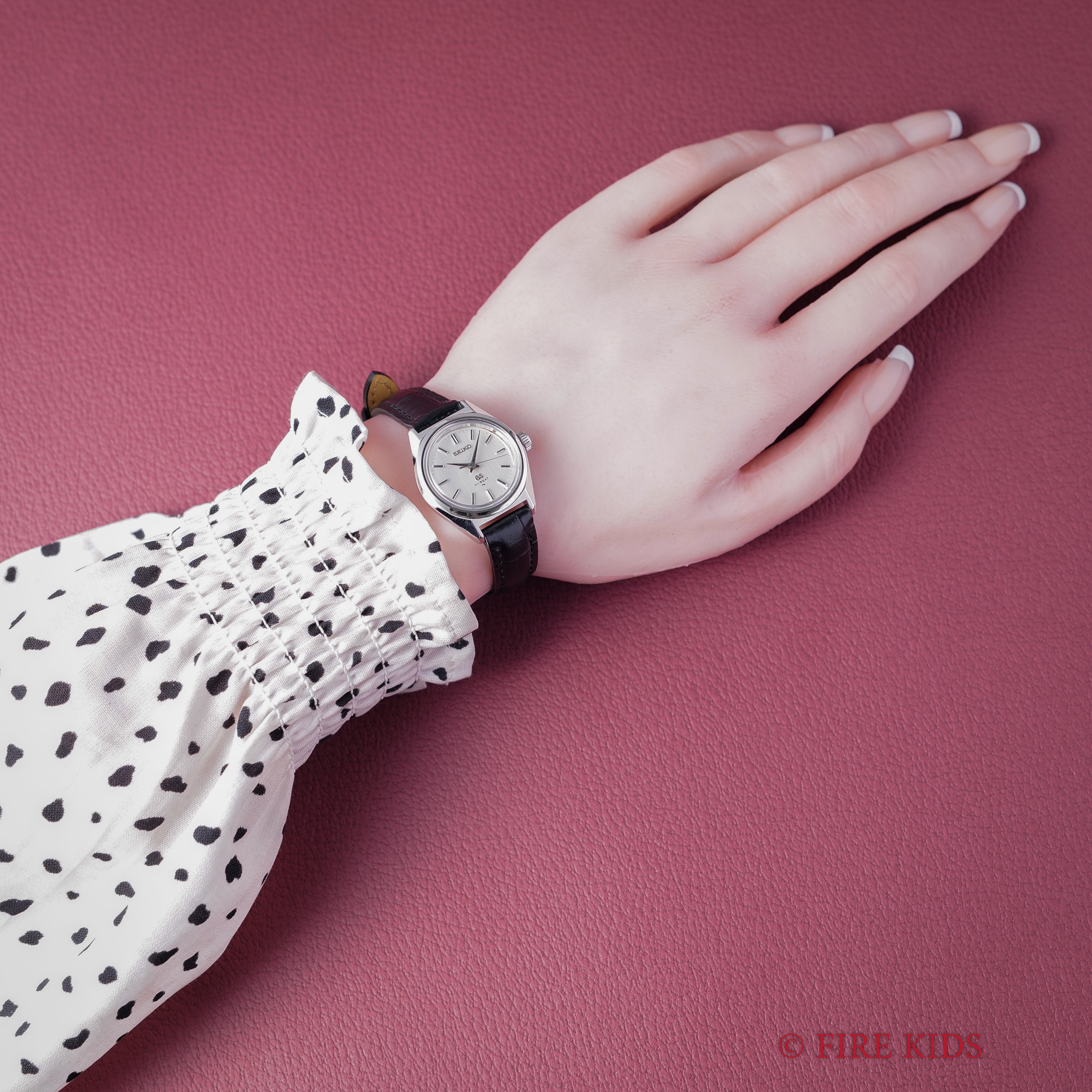 グランドセイコー レディース 1972年製 Ref.1964-0010 手巻き 10振動 19GS PMPケース