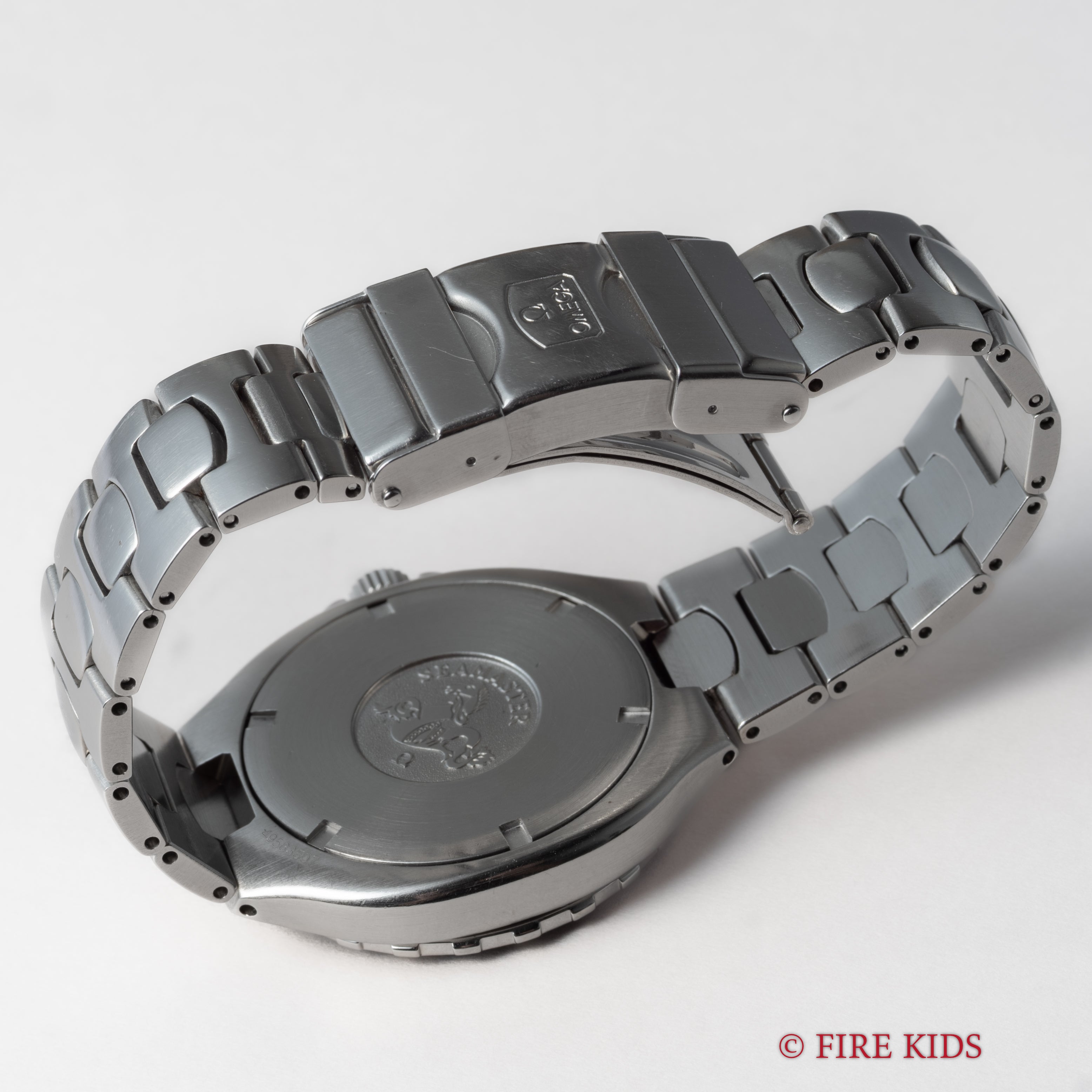 オメガ シーマスター200m プレボンド ミッドサイズ 1988年製 自動巻き ジェンタデザイン