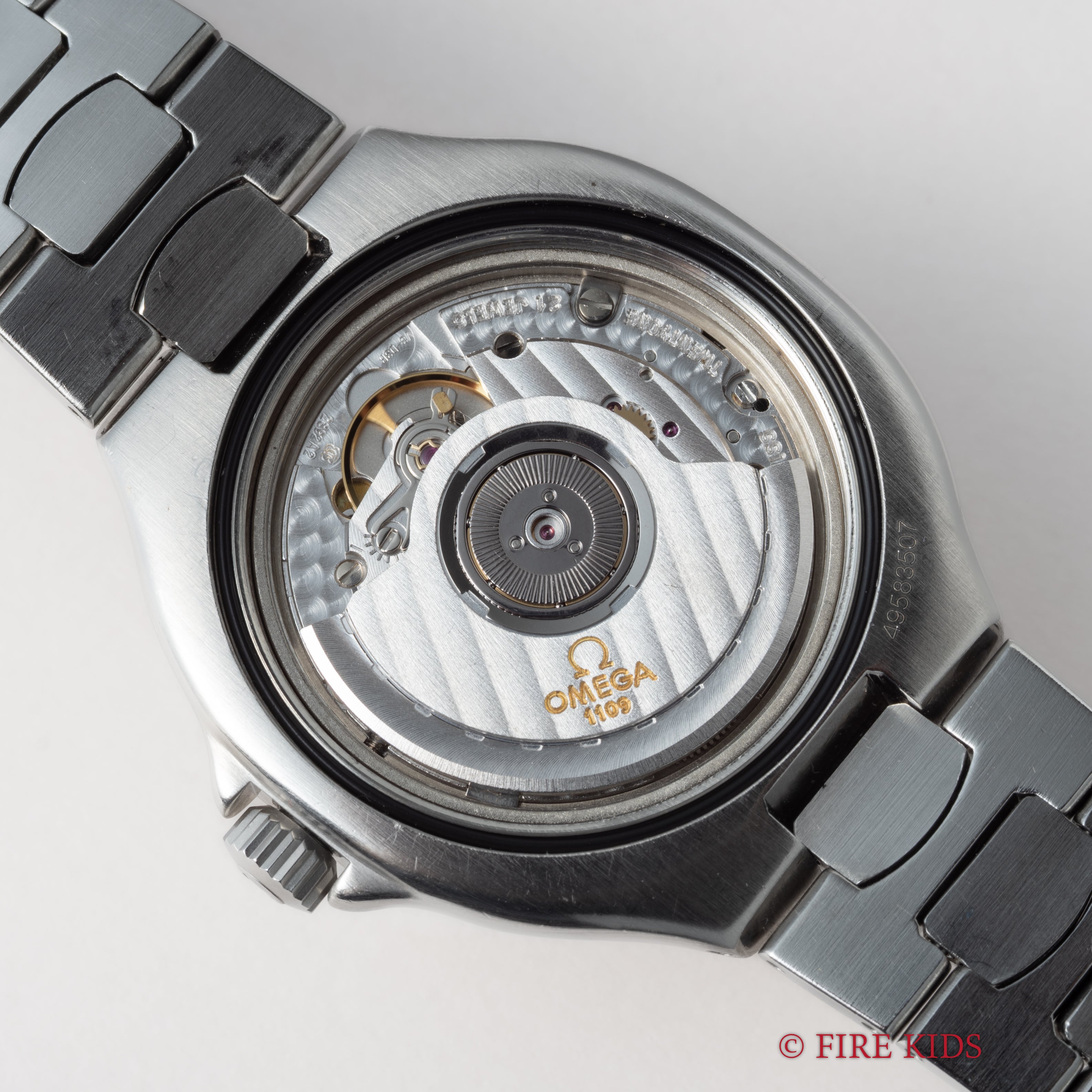 オメガ シーマスター200m プレボンド ミッドサイズ 1988年製 自動巻き ジェンタデザイン