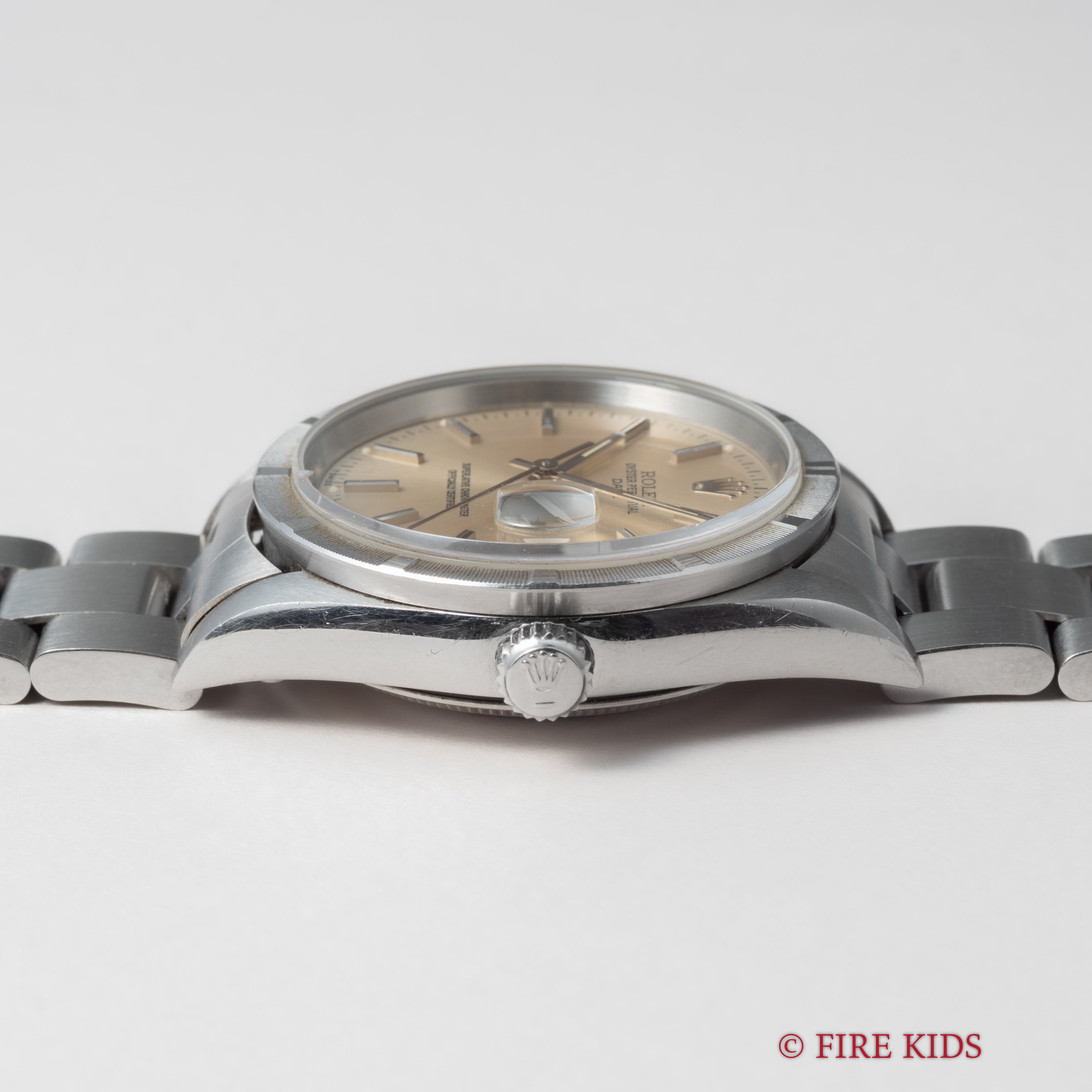 ロレックス オイスターパーペチュアルデイト 1994~1995年製 Ref.15210 パティーナダイヤル 冊子付き