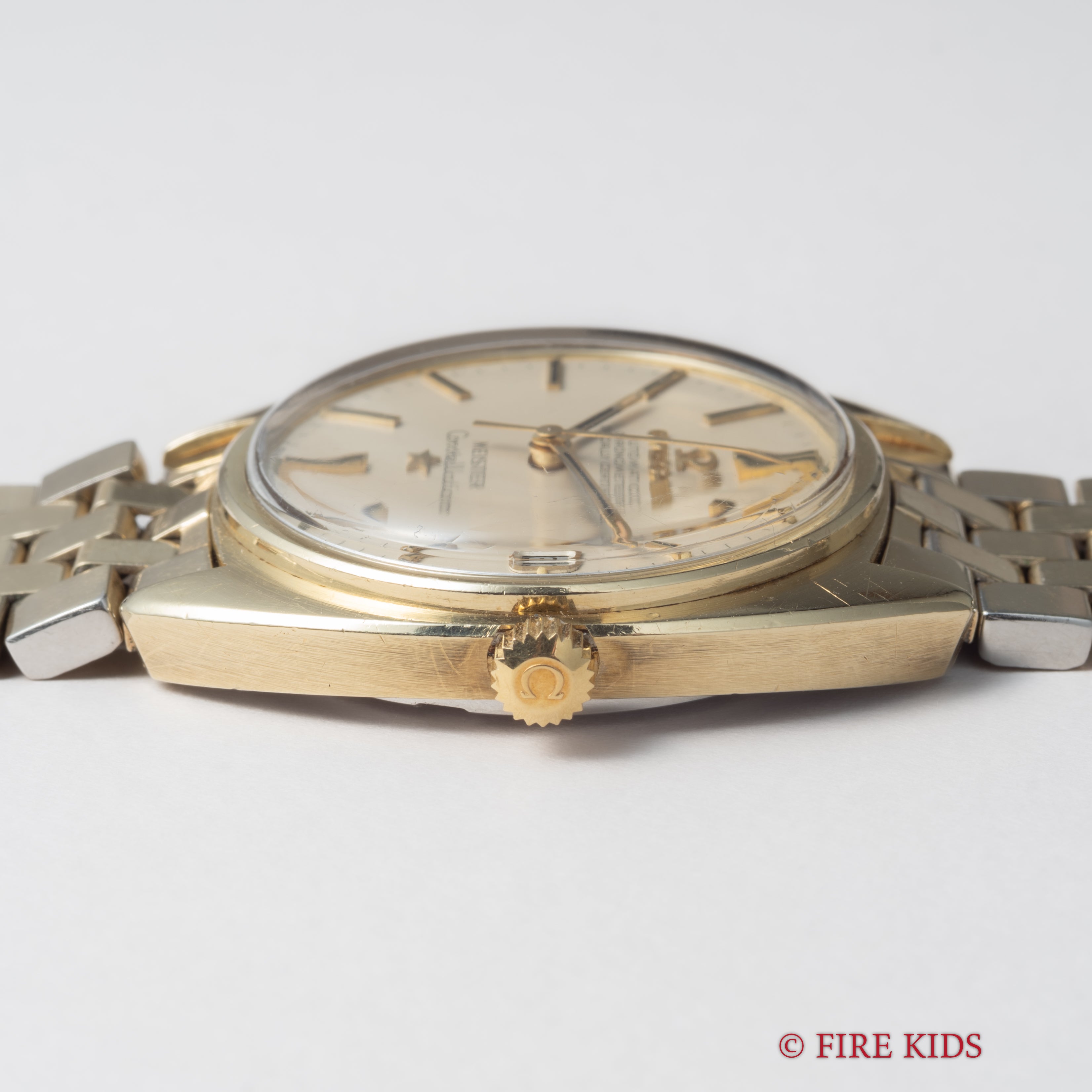 オメガ コンステレーション Cライン前期 マイスターWネーム トップゴールド 1969年製 ジェンタデザイン Ref.168017SP 純正ブレスレット付き