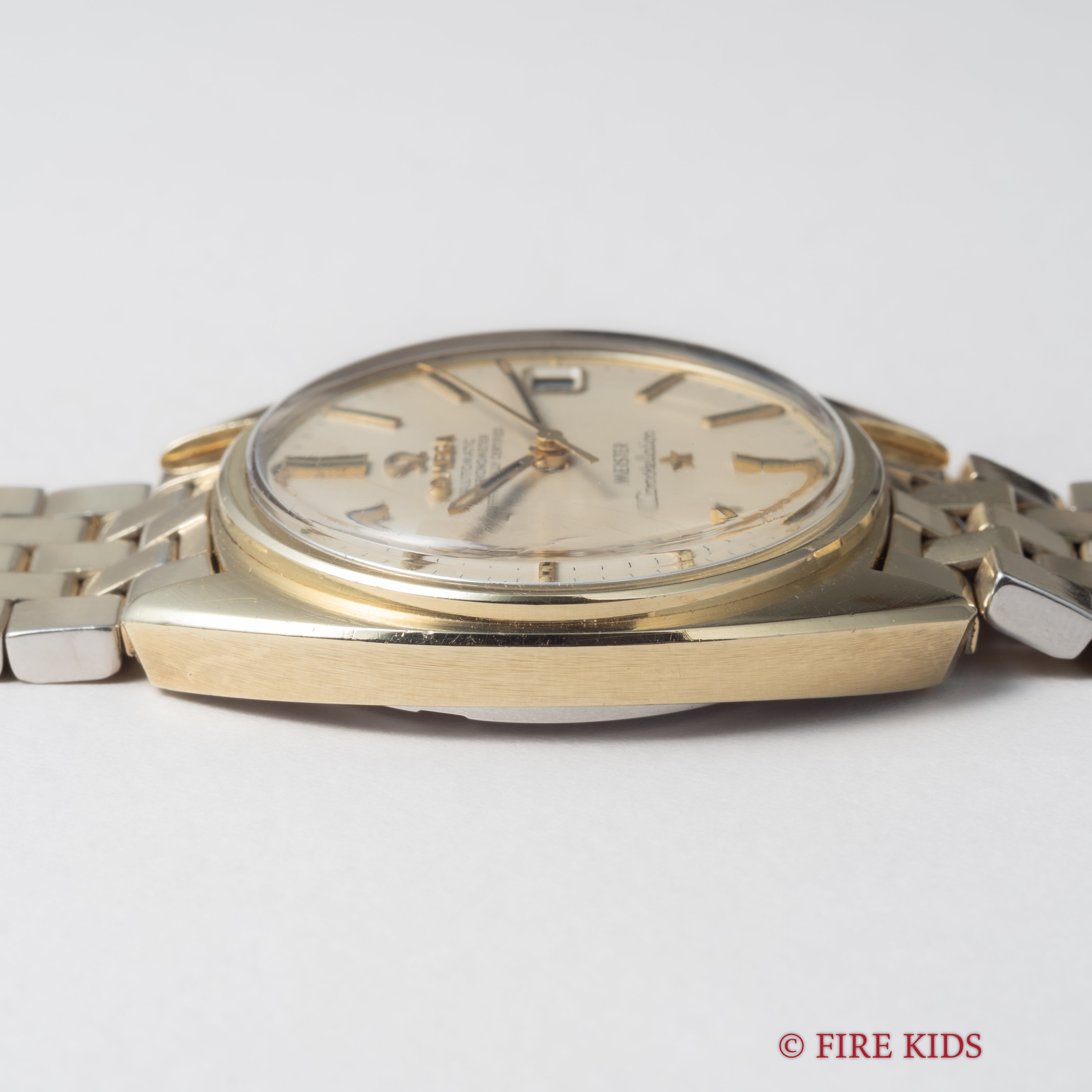 オメガ コンステレーション Cライン前期 マイスターWネーム トップゴールド 1969年製 ジェンタデザイン Ref.168017SP 純正ブレスレット付き