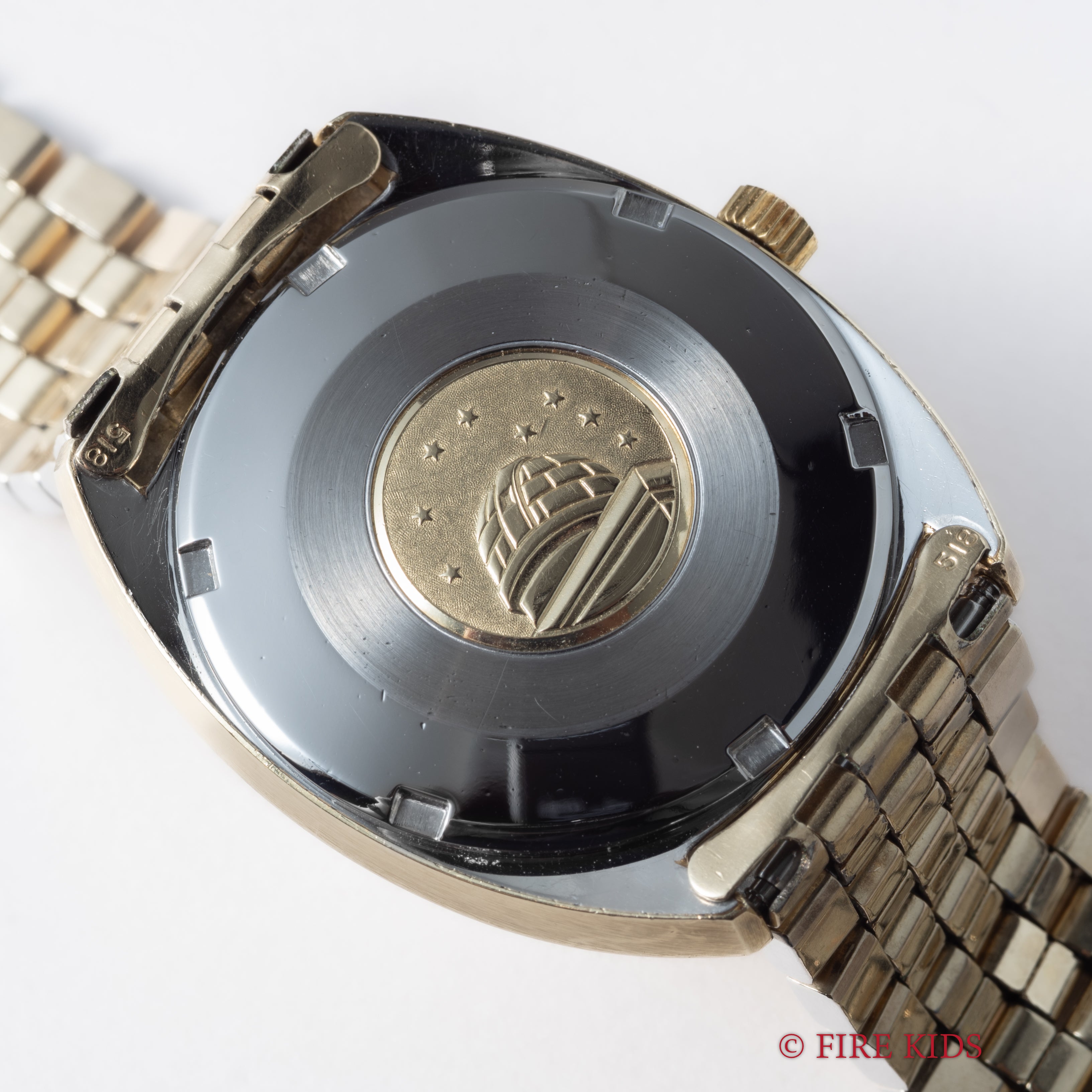 オメガ コンステレーション Cライン前期 マイスターWネーム トップゴールド 1969年製 ジェンタデザイン Ref.168017SP 純正ブレスレット付き