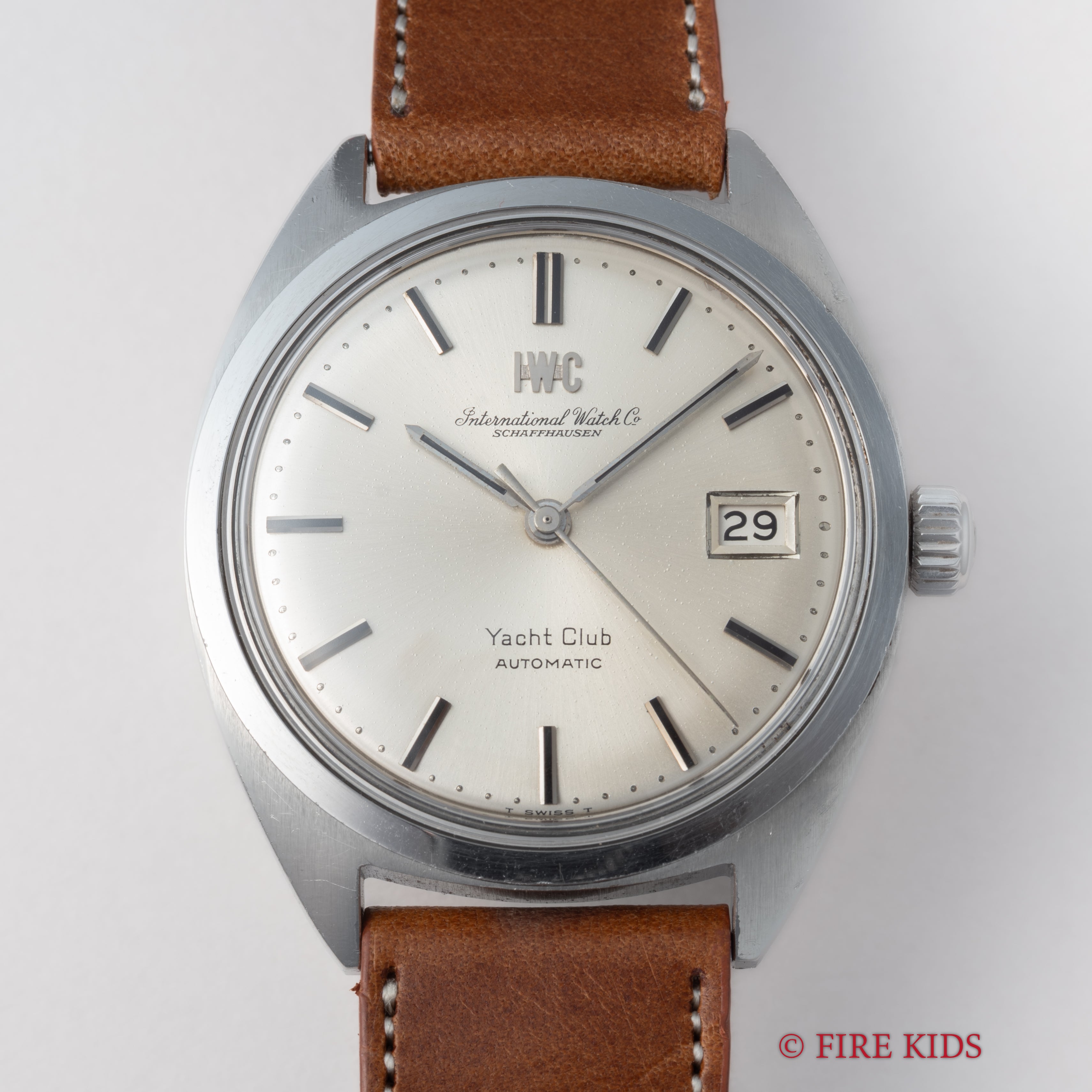 IWC ヨットクラブ 1969年製 シルバーダイヤル ペラトン式自動巻き Ref.R811 Cal.8541B
