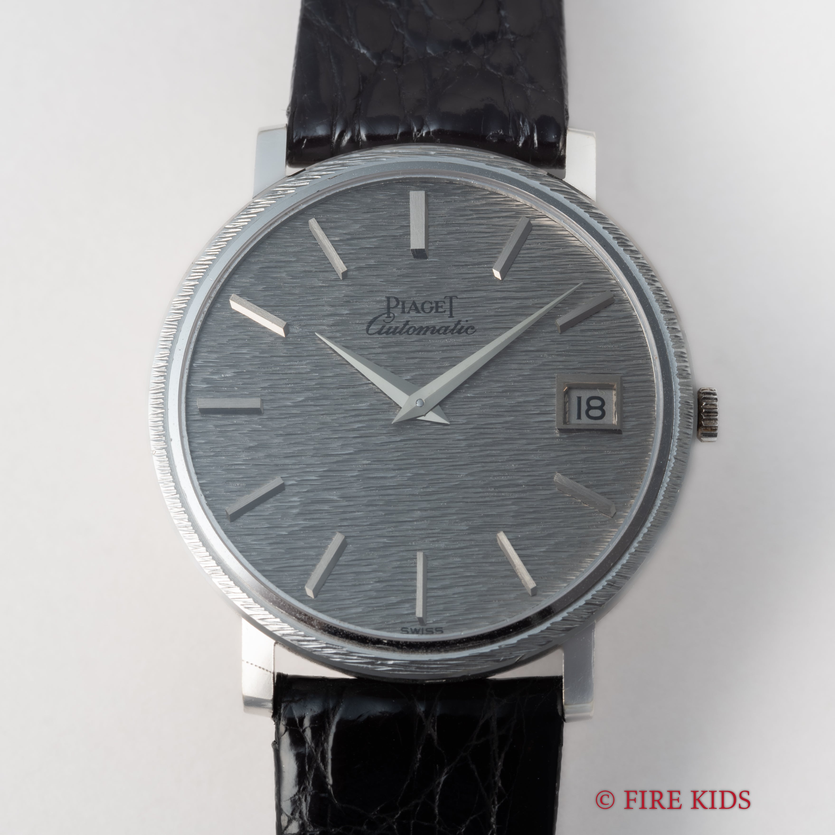 ピアジェ アルティプラノ ウルトラシン 18金無垢ホワイトゴールド 1970年代製 純金マイクロローター自動巻 Cal.12PC1