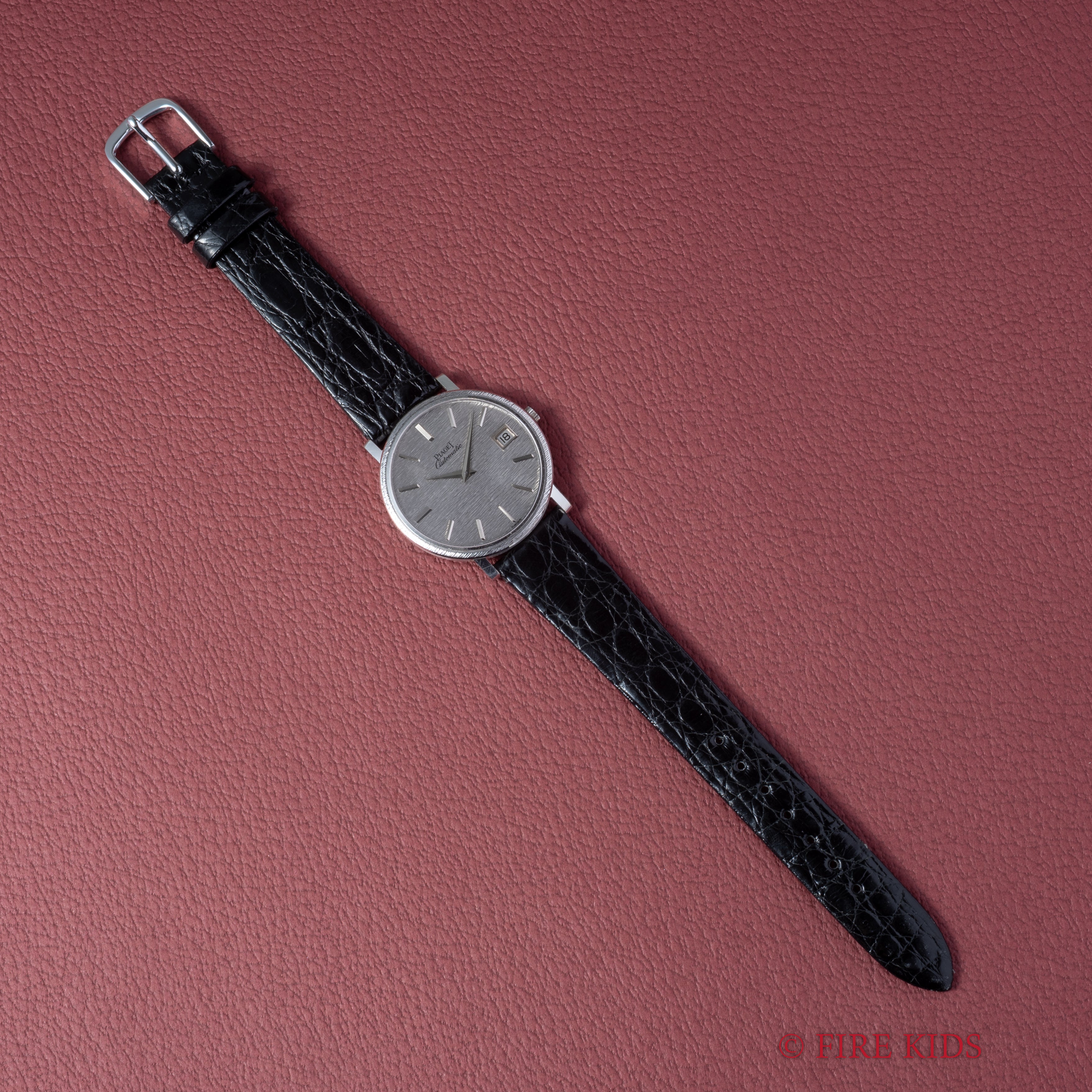 ピアジェ アルティプラノ ウルトラシン 18金無垢ホワイトゴールド 1970年代製 純金マイクロローター自動巻 Cal.12PC1