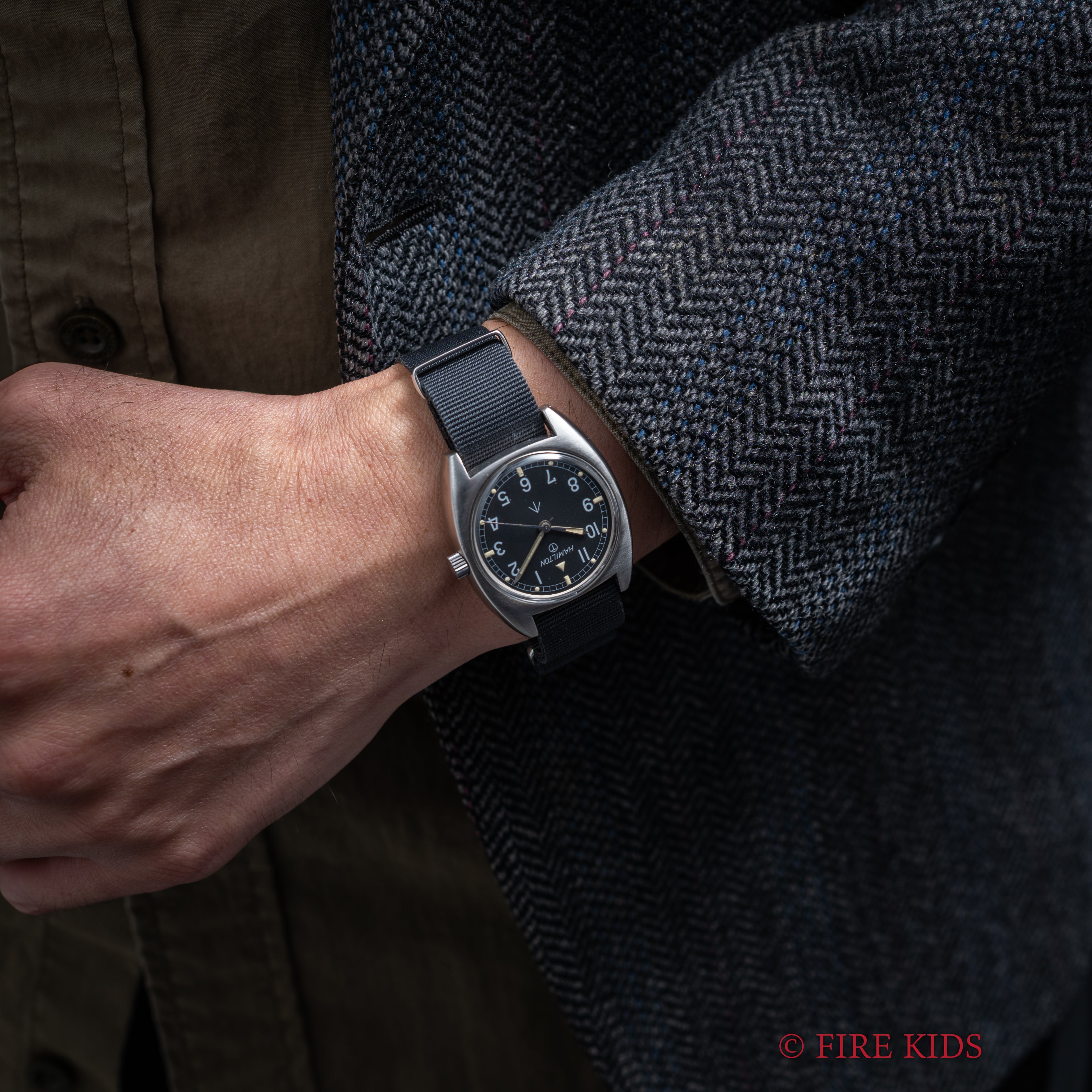 ハミルトン イギリス軍用時計 1973年製 イギリス陸軍 W10-6645-99-523-8290 ミリタリーウオッチ