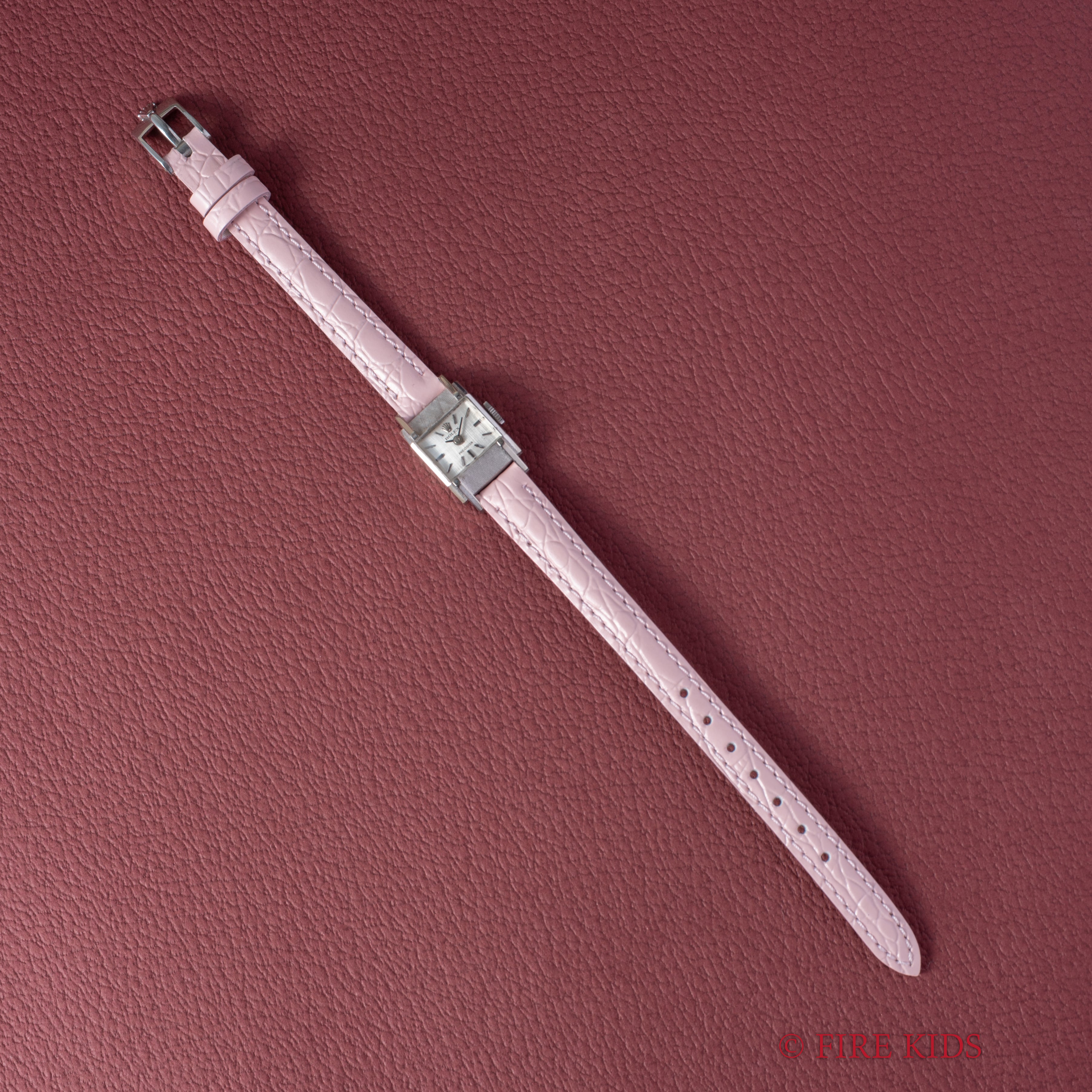 ロレックス レディース 1973年製 18金無垢ホワイトゴールドスクエアケース 純正尾錠付き 手巻き