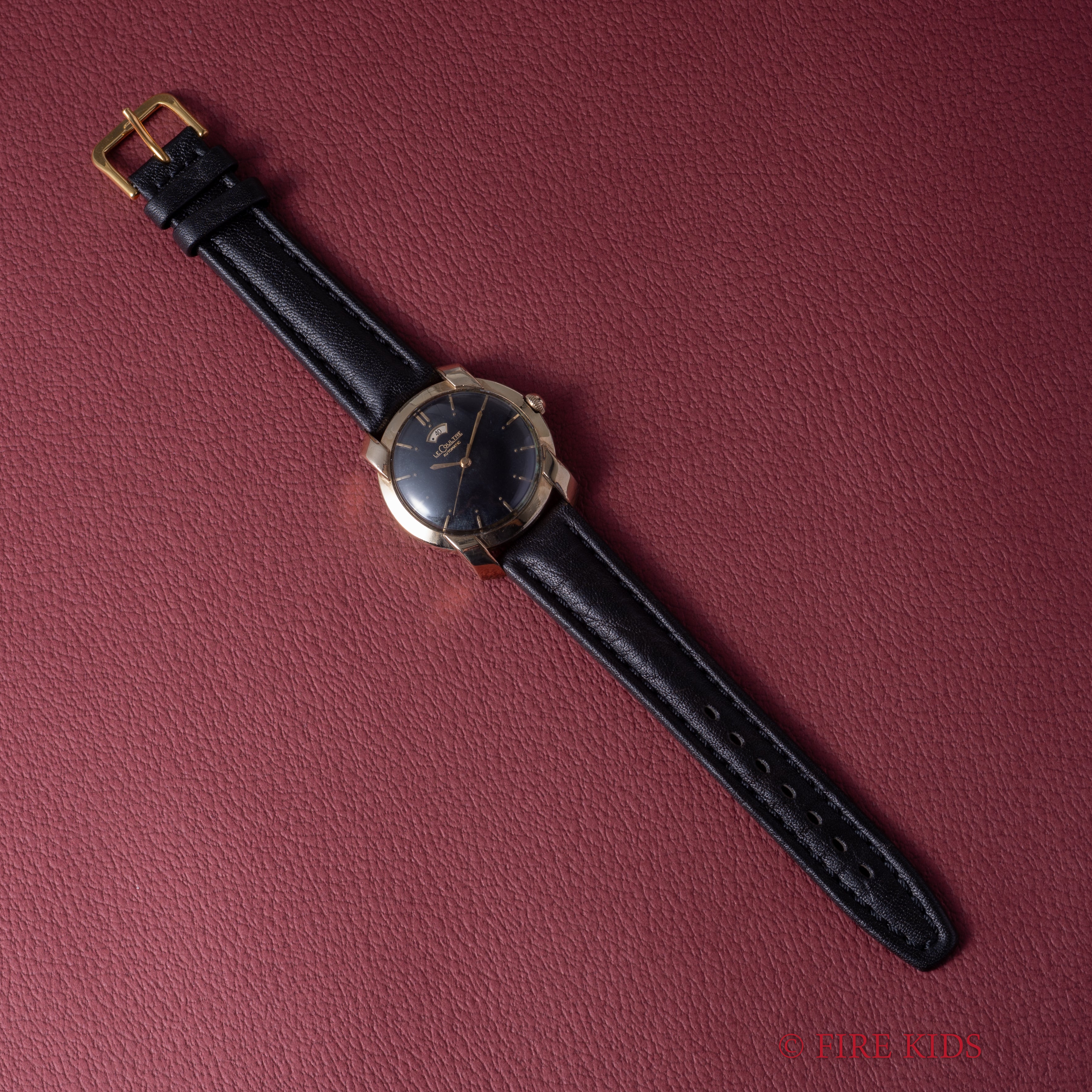 ルクルト インジケーター ブラックミラーダイヤル 1950年代製 10KGF バンパー式自動巻 スクリューバック