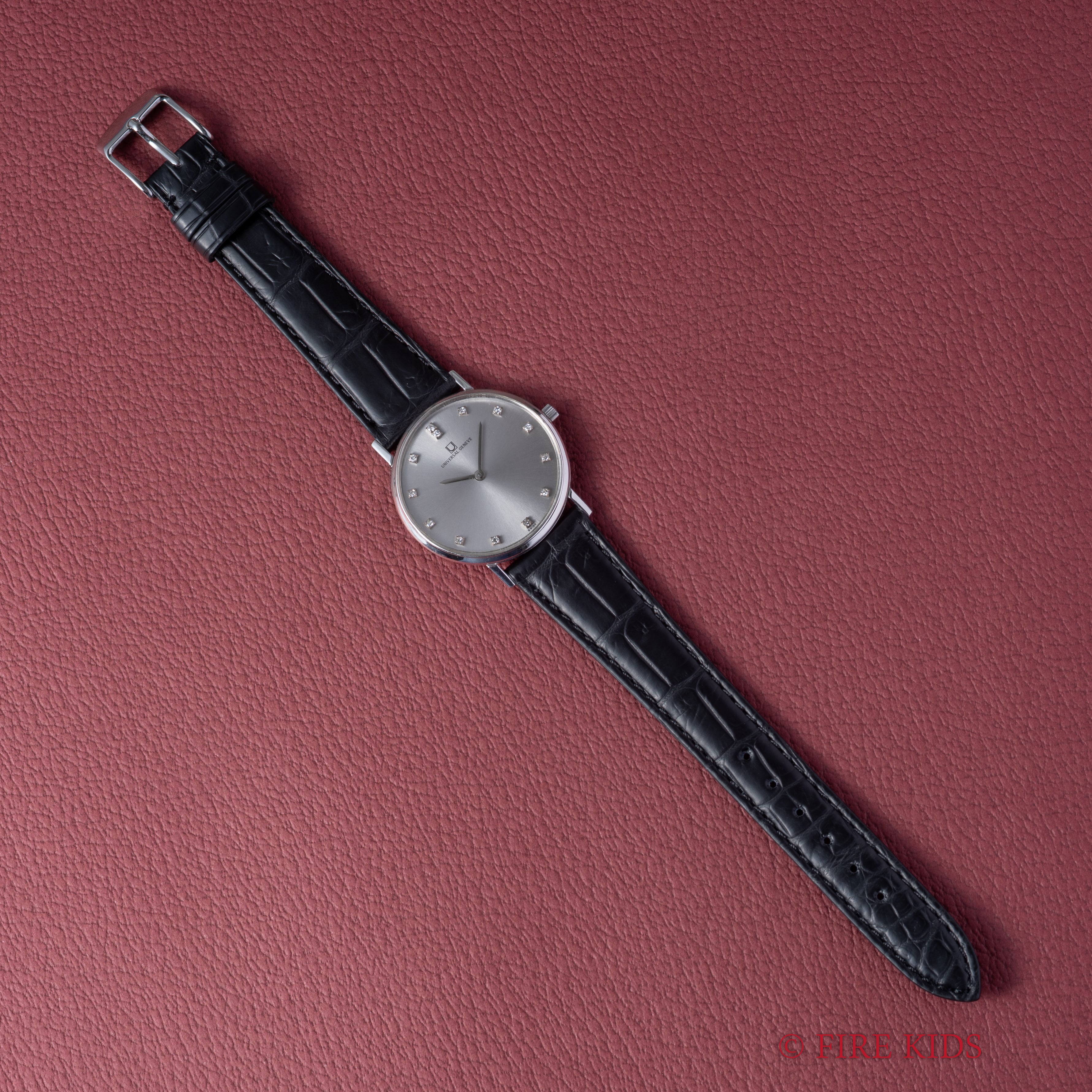 ユニバーサルジュネーブ 18金無垢ホワイトゴールド 手巻き 13Pダイヤインデックス 1970年代製