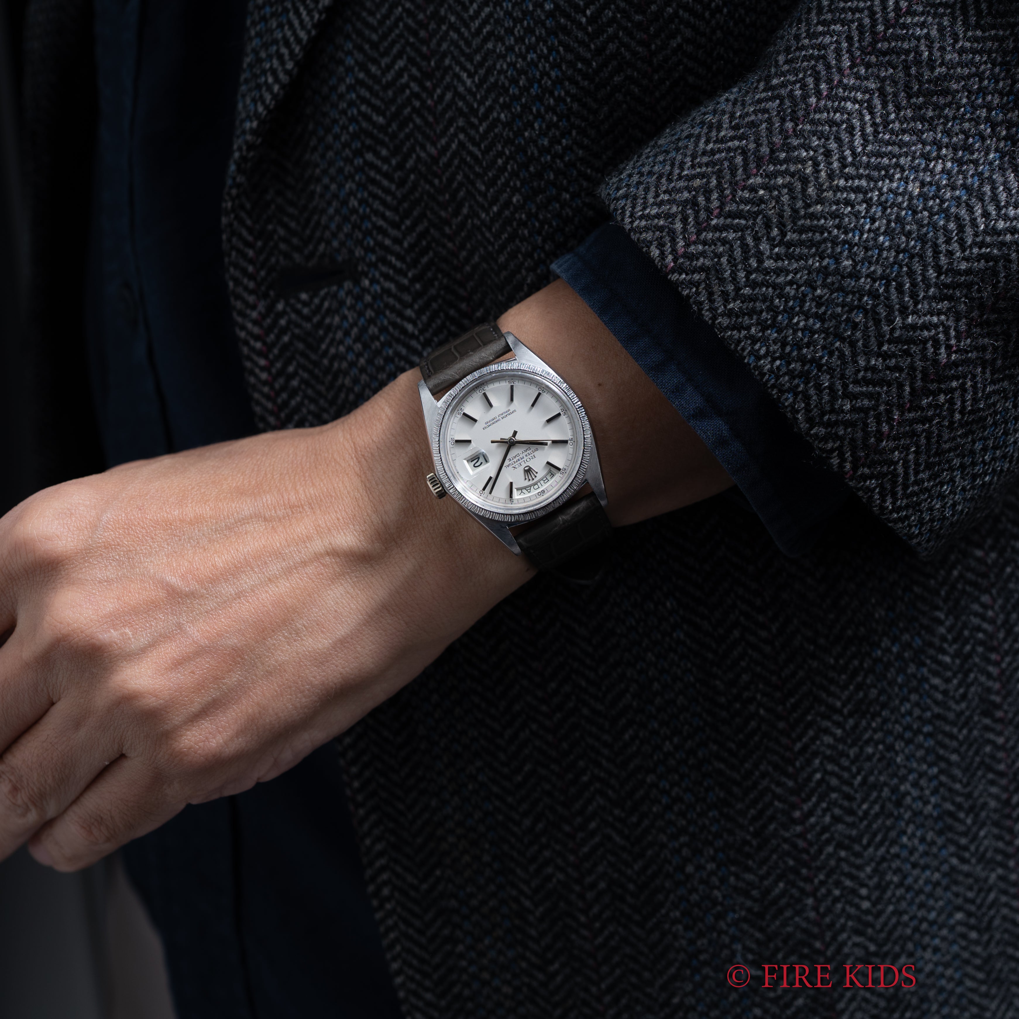 ロレックス デイデイト 18金無垢ホワイトゴールドバークベゼル 1968年製 Ref.1807