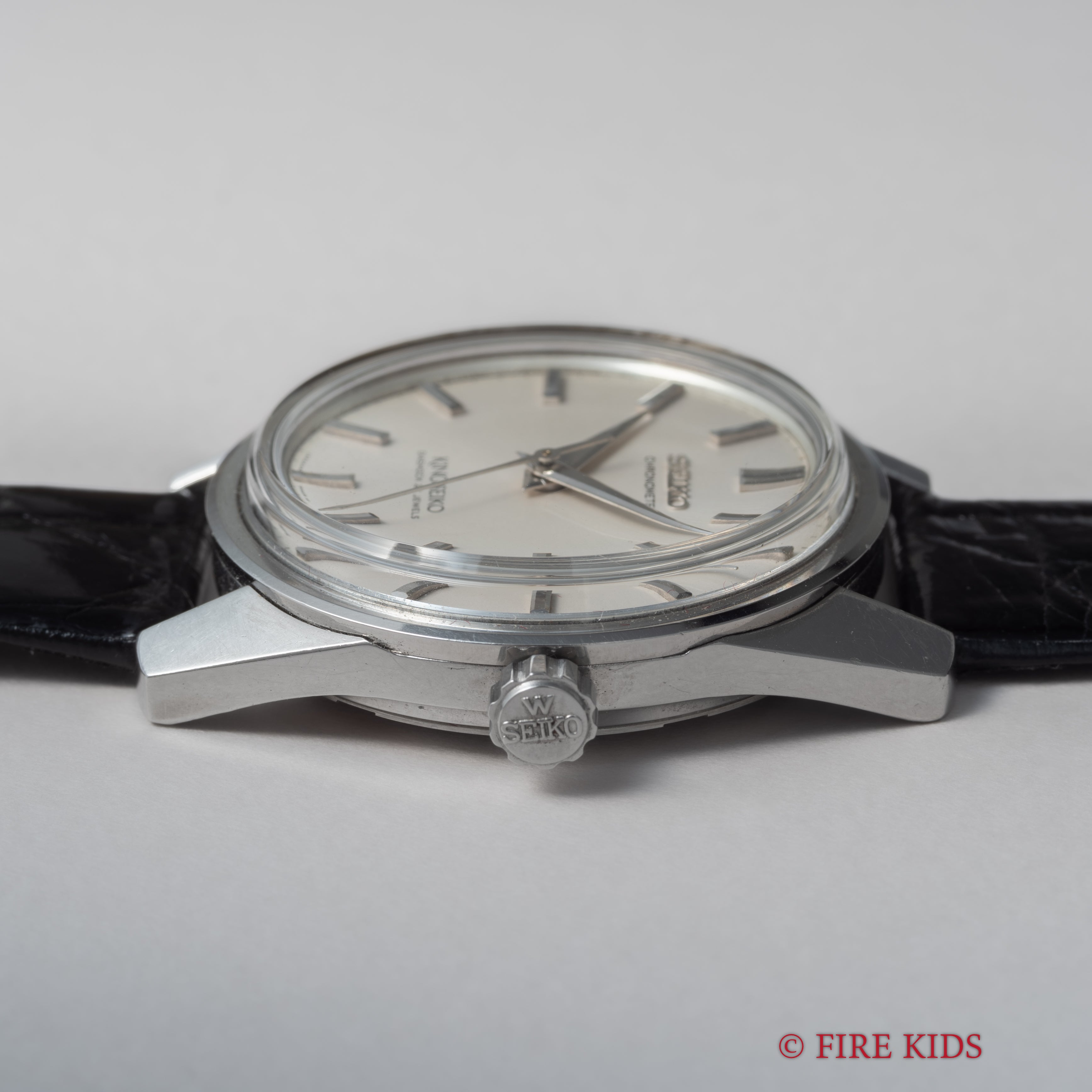 キングセイコー クロノメーター 後期 1965年製 Ref.4420-9990 獅子メダル ロービート手巻き 裏スケ 純正裏蓋、純正尾錠付き