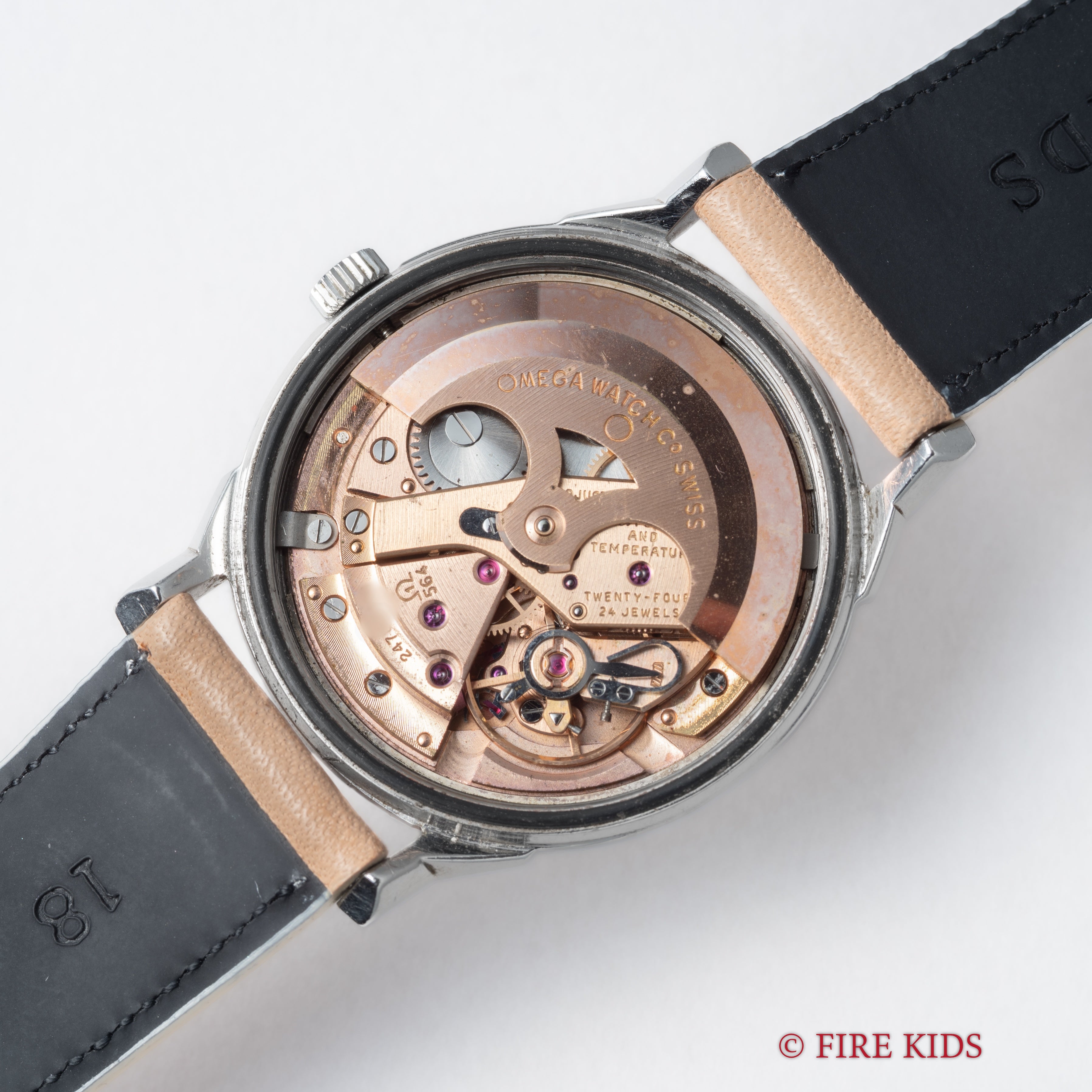 オメガ コンステレーション 12角ダイヤル Cal.564 クロノメーター 1966年製 Ref.168.005