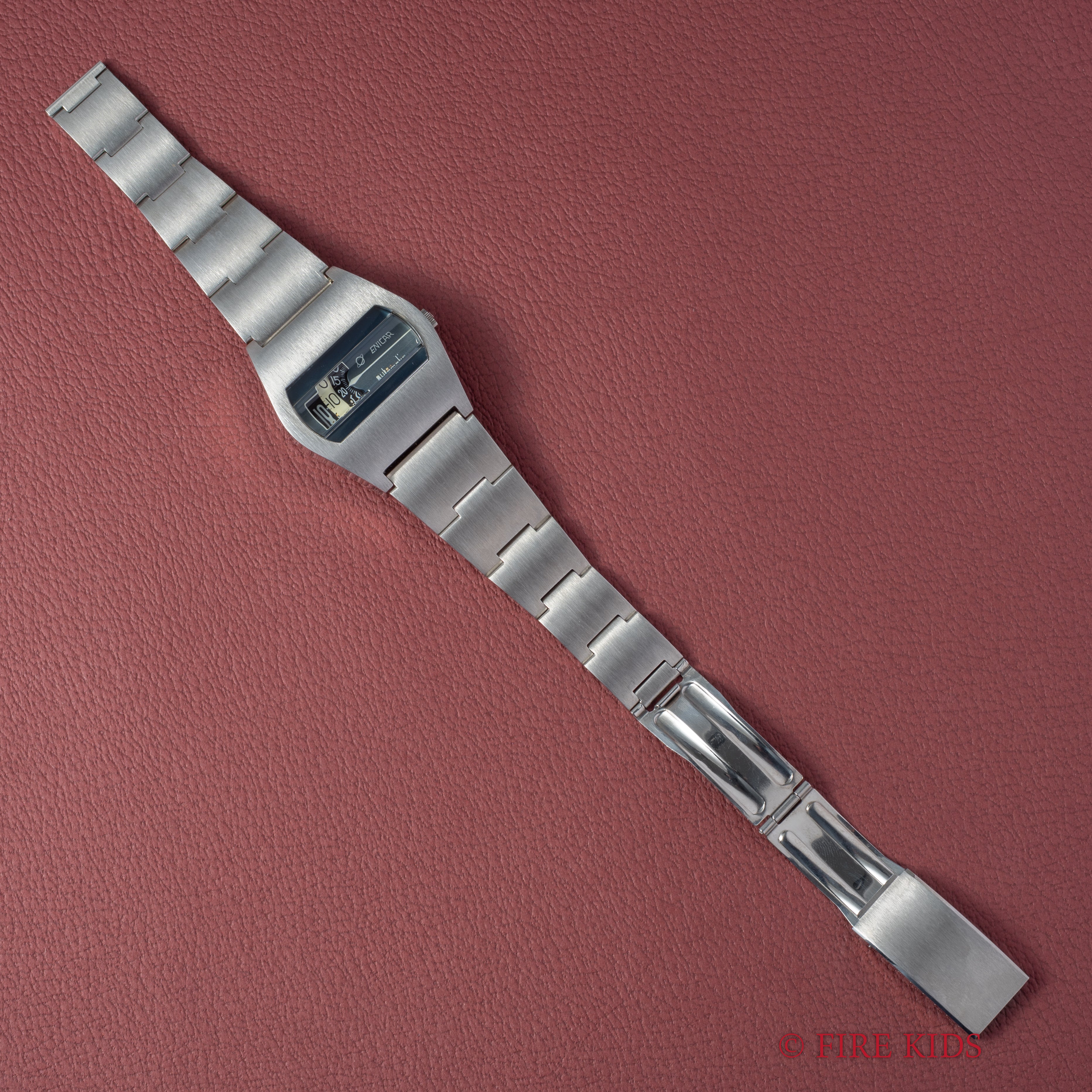 エニカ ジャンピングアワー ブルーダイヤル 自動巻き NOS 1970年代 アナデジ