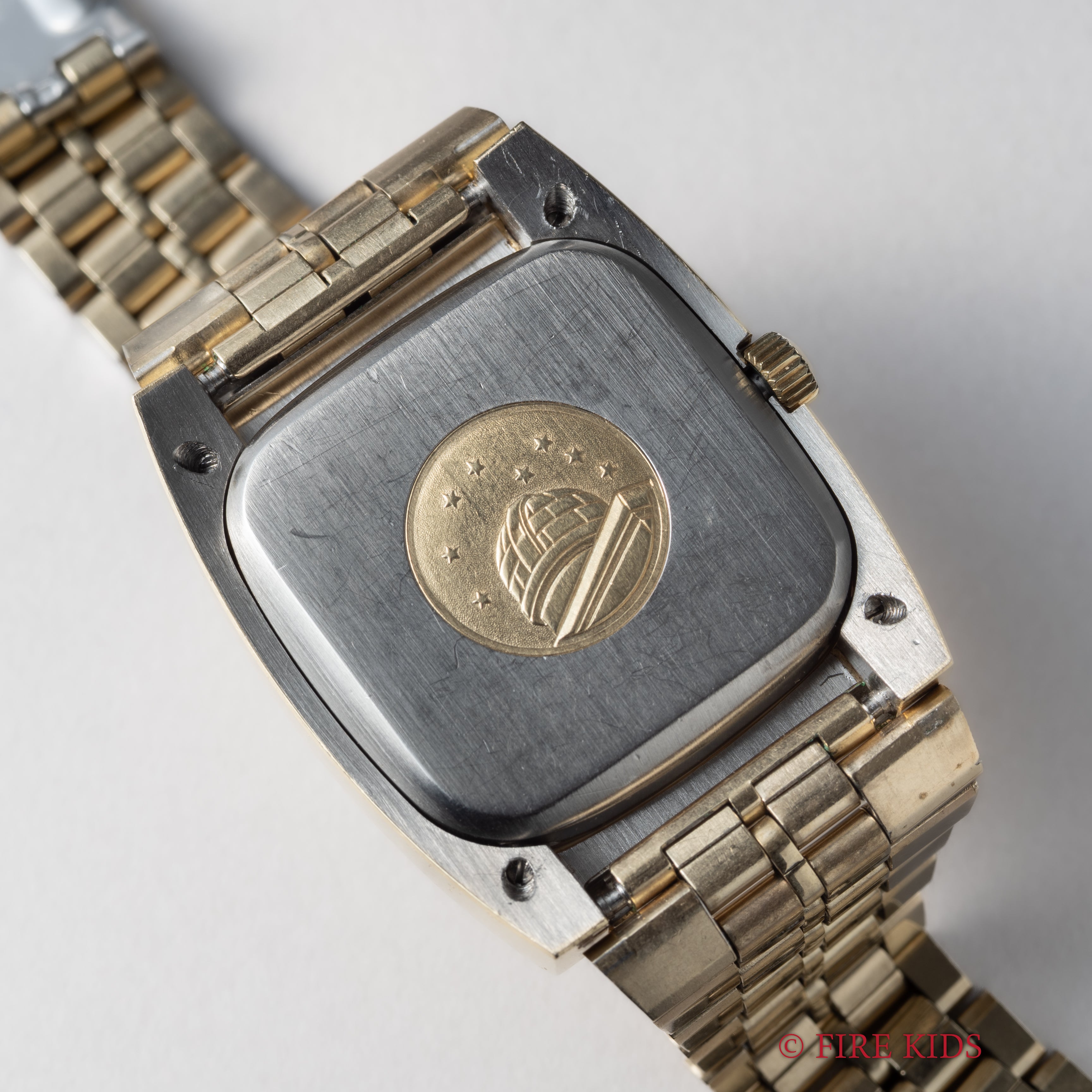 オメガ 1972年製 コンステレーション インテグレート Ref.168.0058 自動巻クロノメーター Cal.1011 純正ブレス