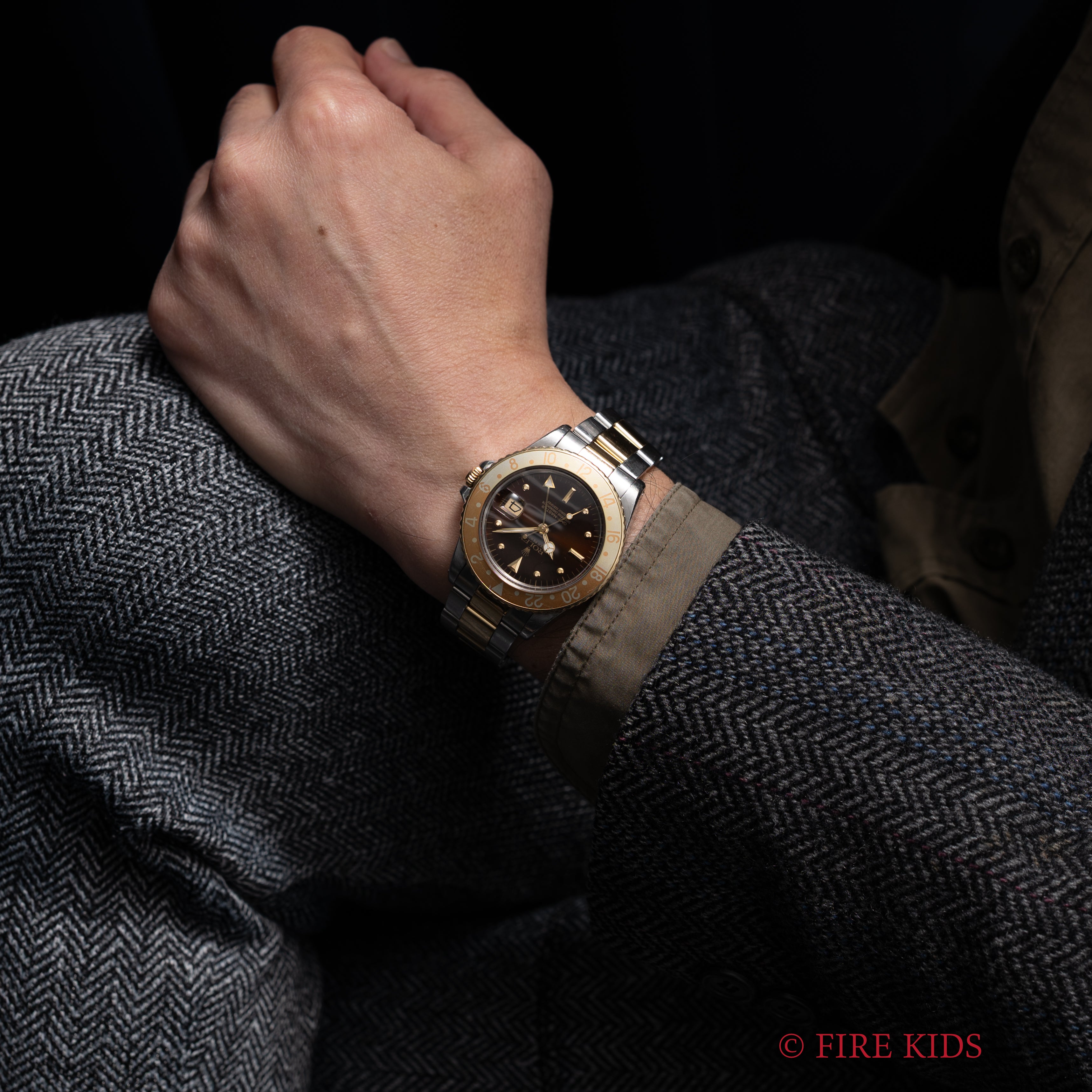 ロレックス 1981年製GMTマスター コンビ 茶ツボ Ref.16753 ルートビア 3連コンビオイスターブレス