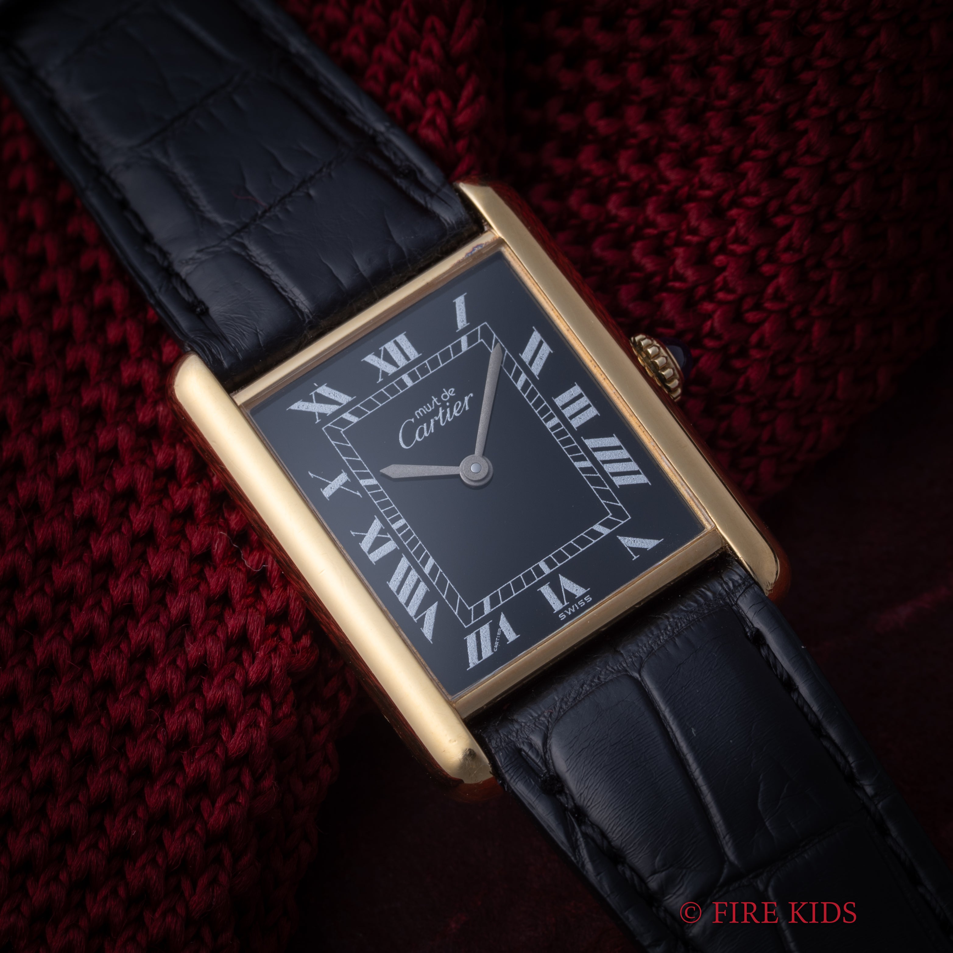 カルティエ マストタンク 1980年代製 LMサイズ ブラックローマンダイヤル 手巻 純正尾錠 箱ギャラ付