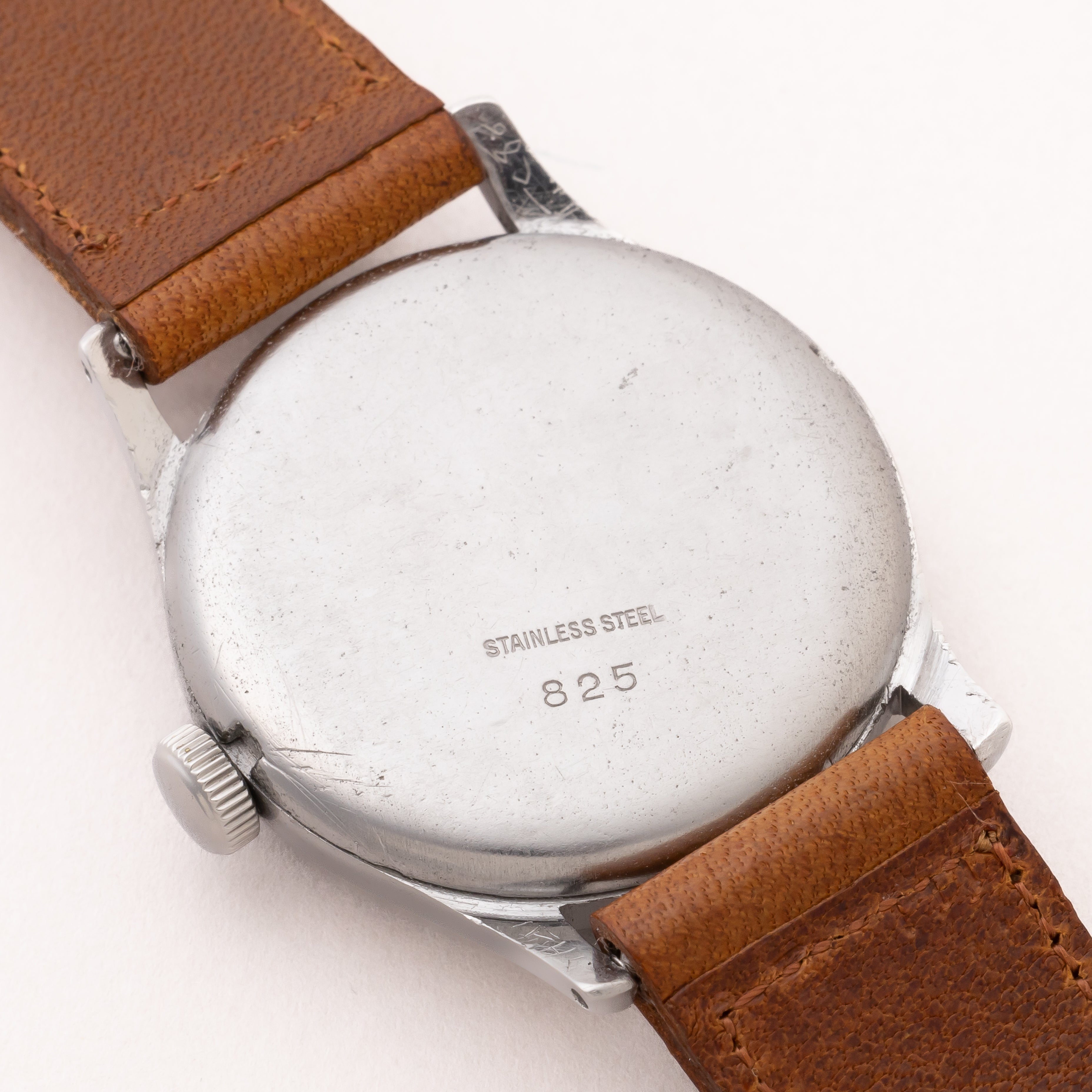 ミネルバ オリジナルブラックアラビアダイヤル 手巻き 1940年代