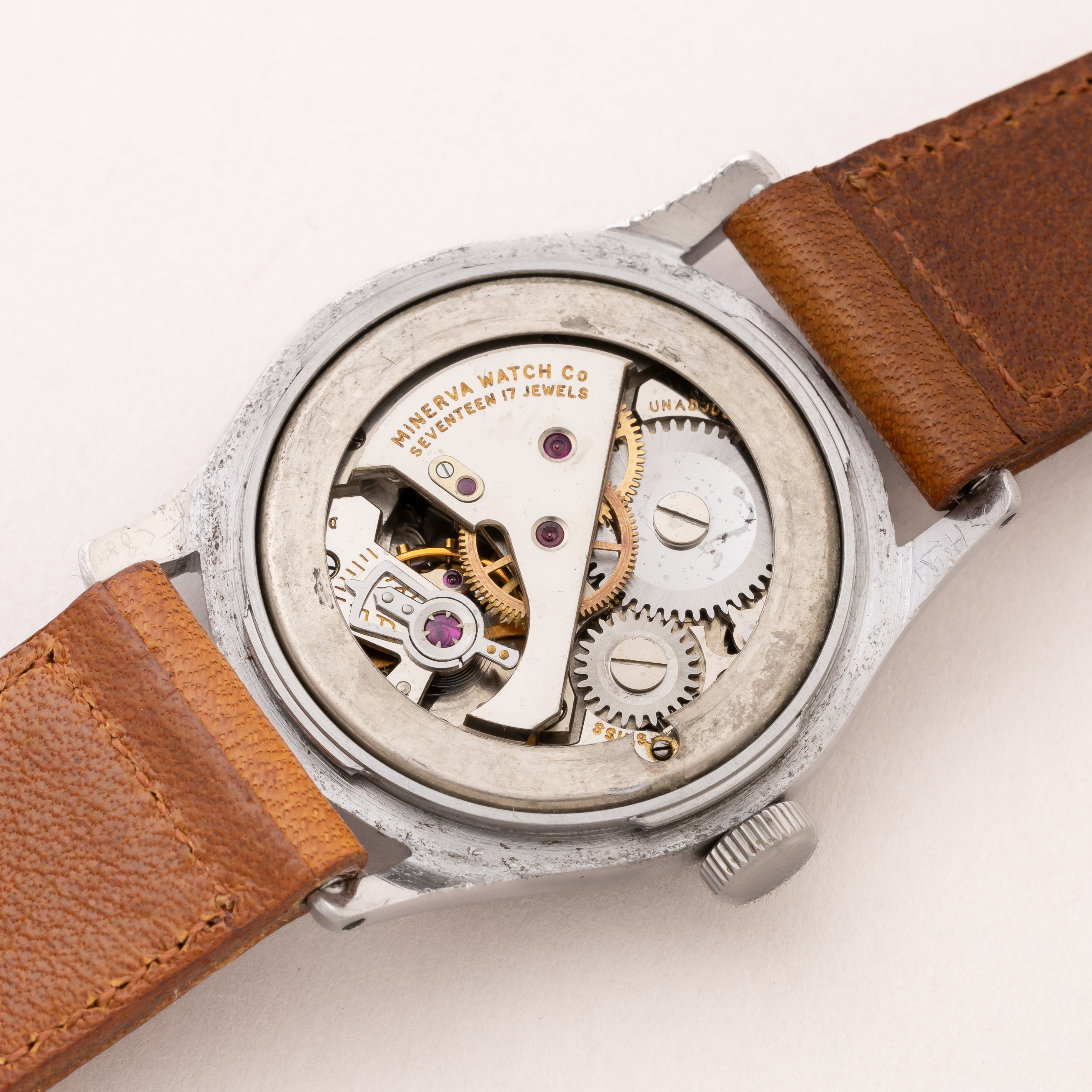 ミネルバ オリジナルブラックアラビアダイヤル 手巻き 1940年代