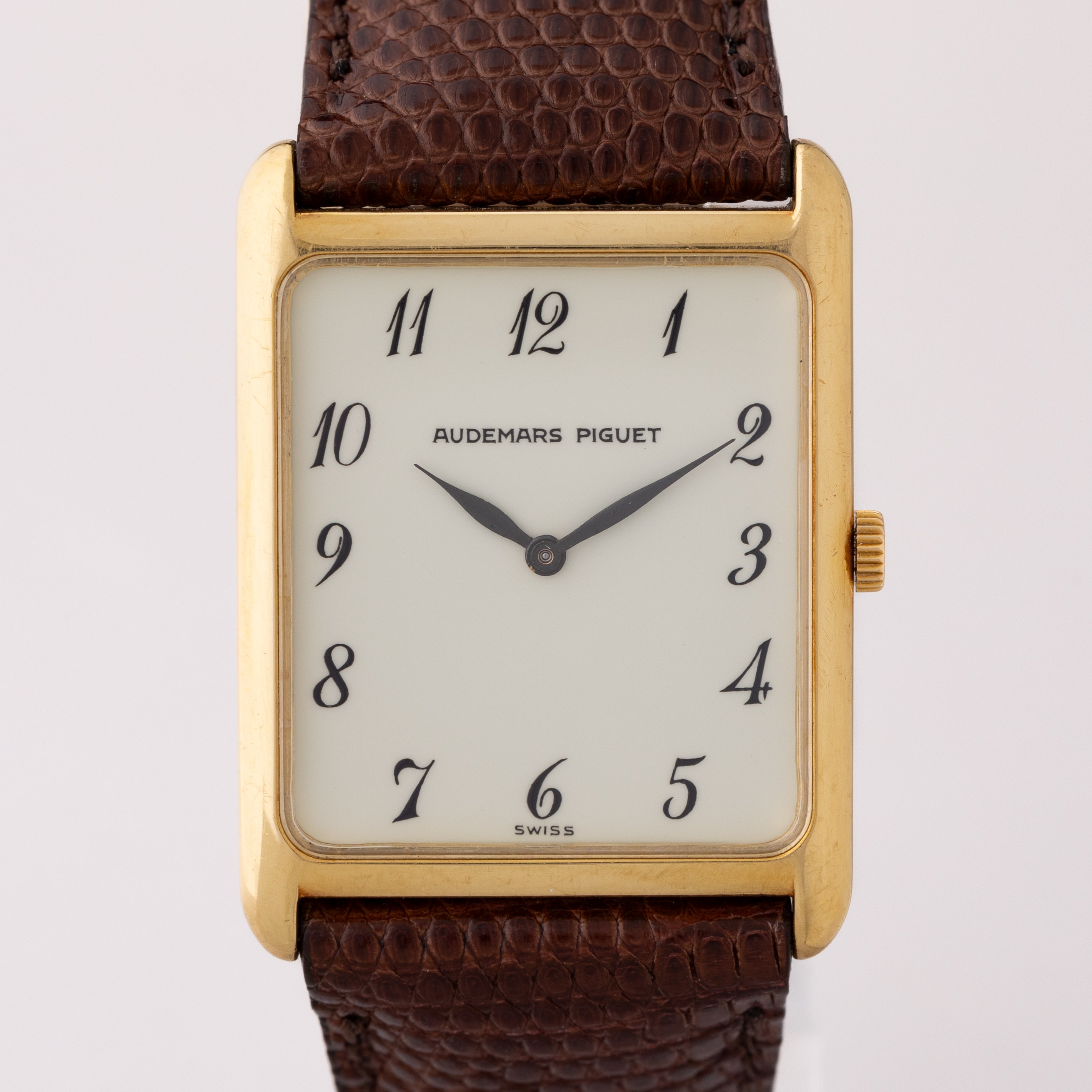 オーデマ・ピゲ 18KYGスクエアケース エナメルダイヤル 1976~79年製 純正尾錠