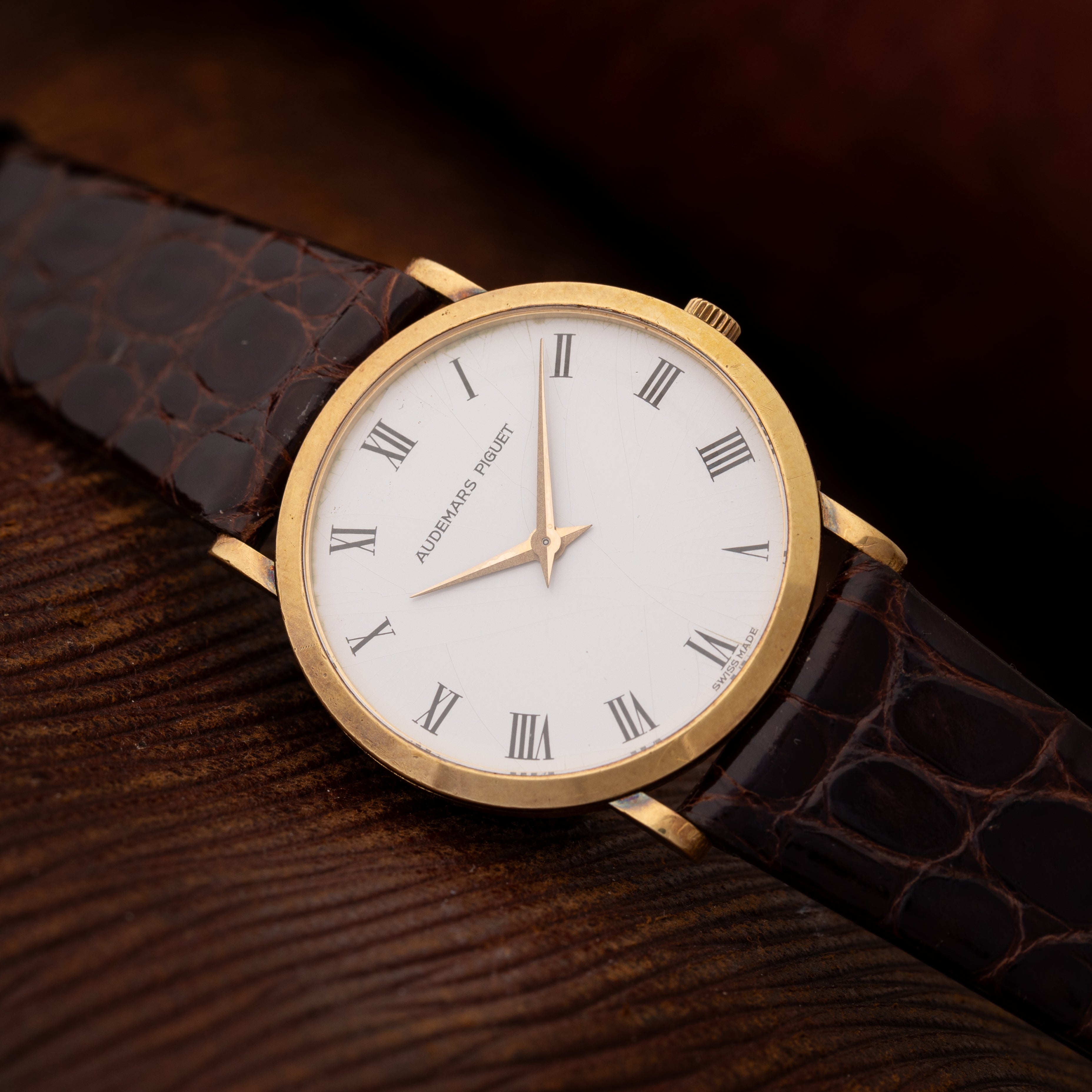 オーデマ・ピゲ ホワイトローマン 18金無垢 1980年代製 手巻き