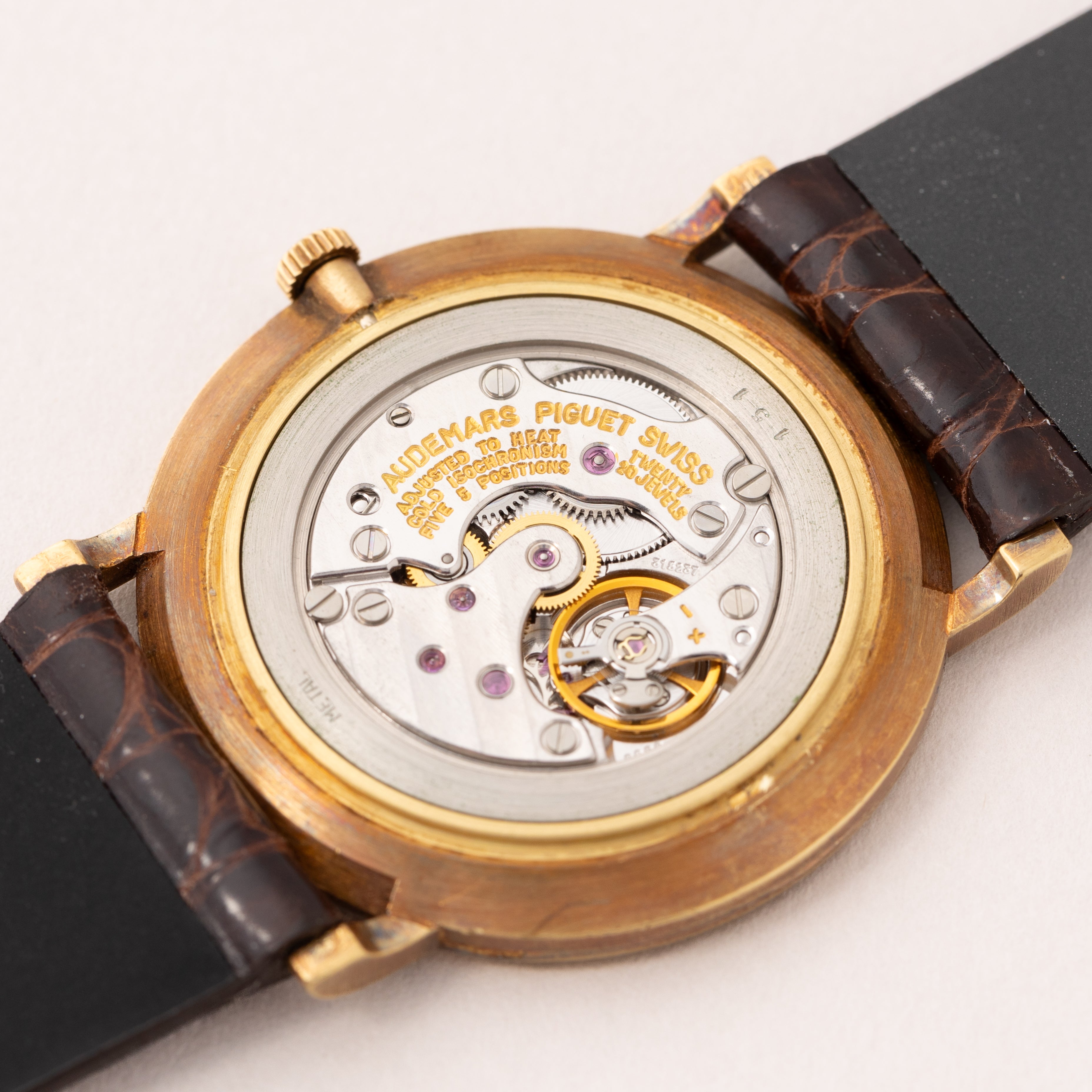 オーデマ・ピゲ ホワイトローマン 18金無垢 1980年代製 手巻き