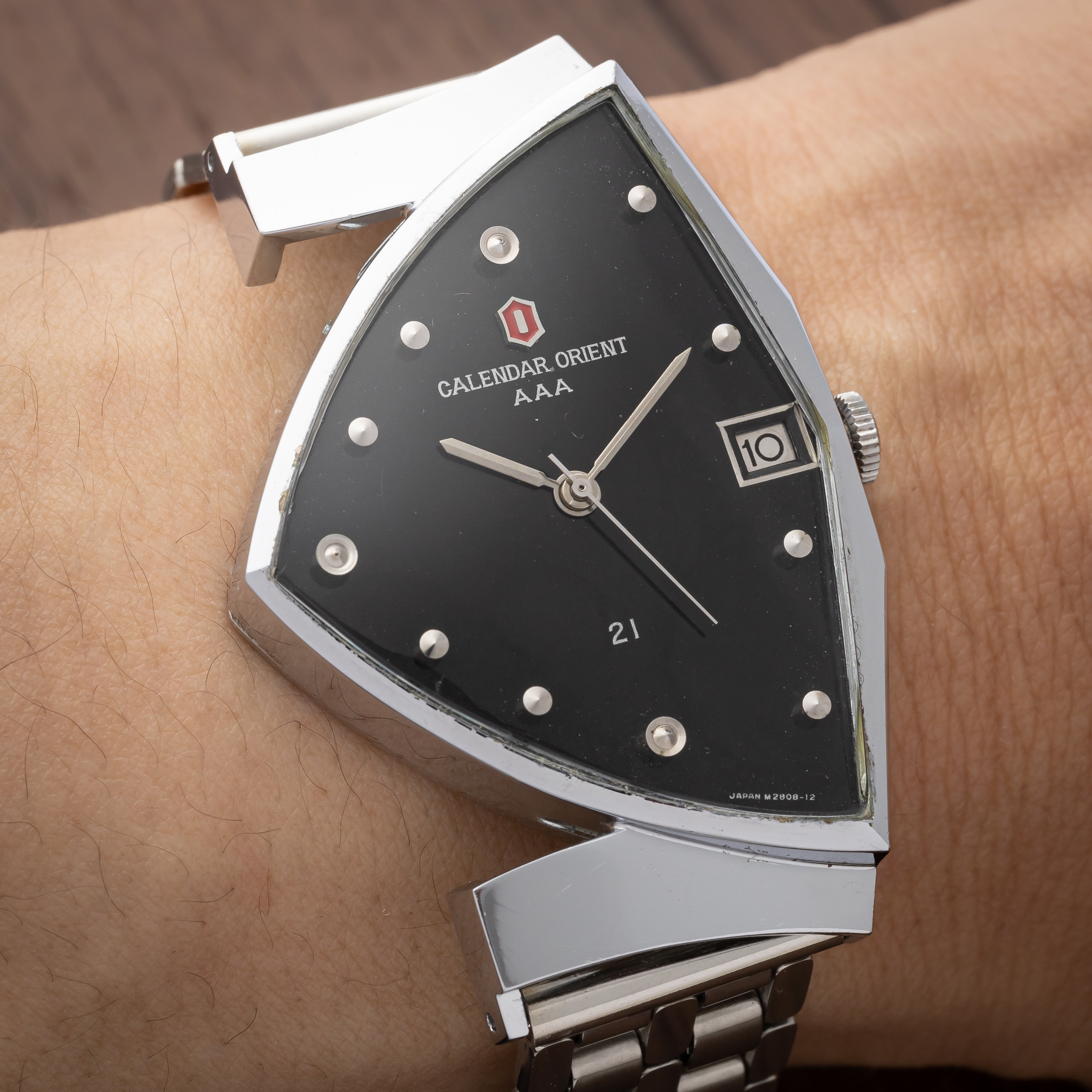 オリエント 三角時計 ベンチュラタイプ 1960年代製 AAA