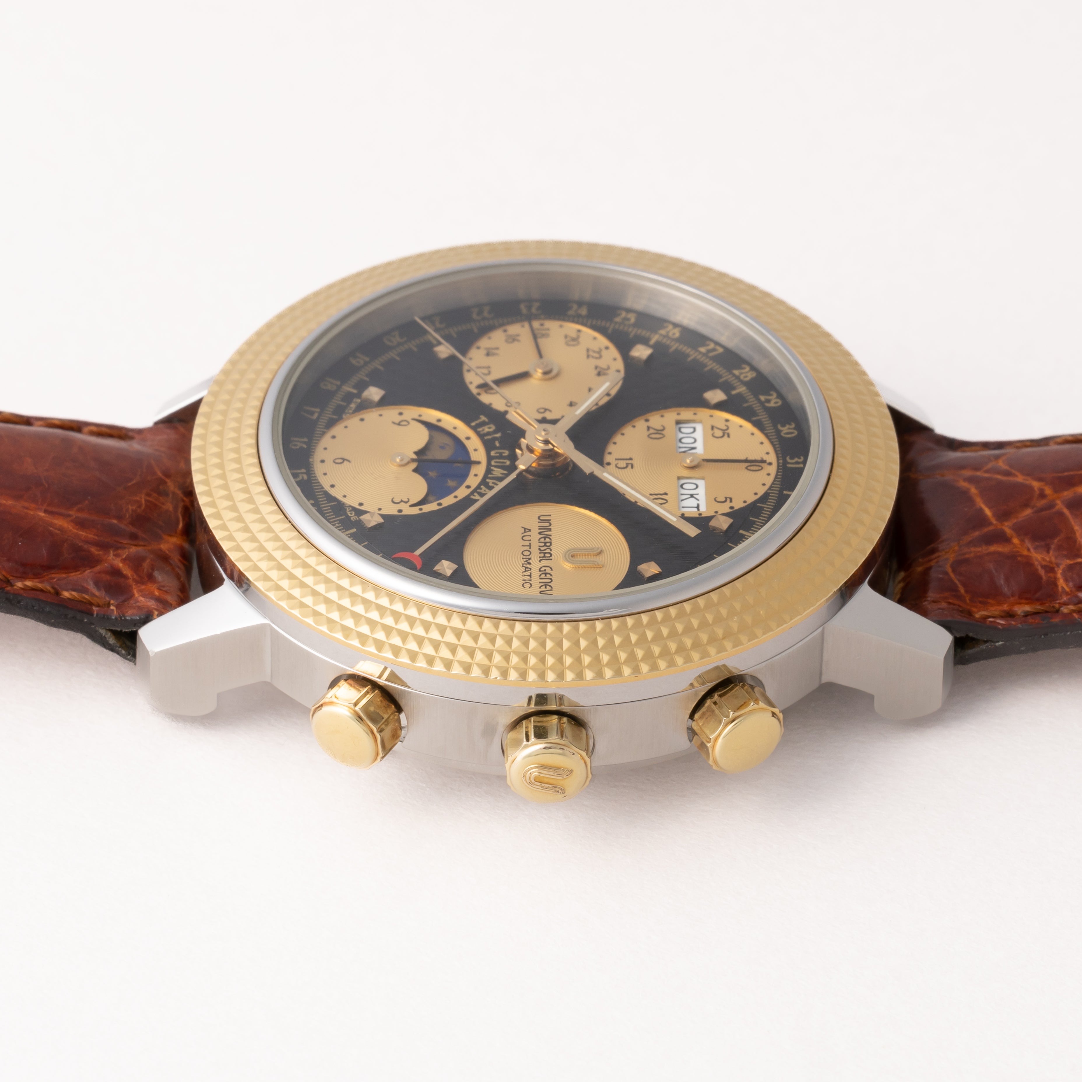 ユニバーサルジュネーブ トリコンパックス コンビ トリプルカレンダームーンフェイズクロノグラフ 1980年代製