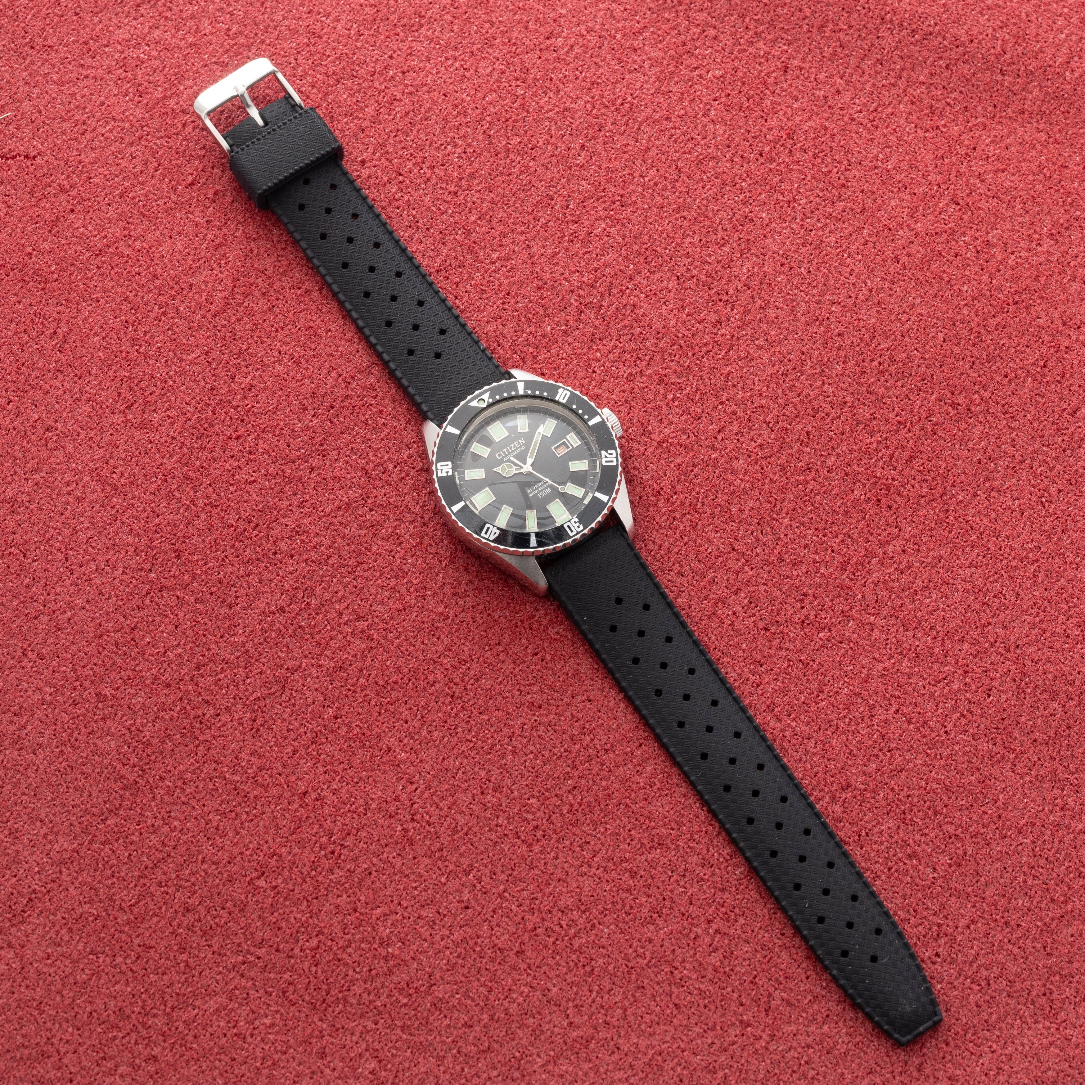 シチズン 1976年製 チャレンジダイバー 150M 赤カレンダー