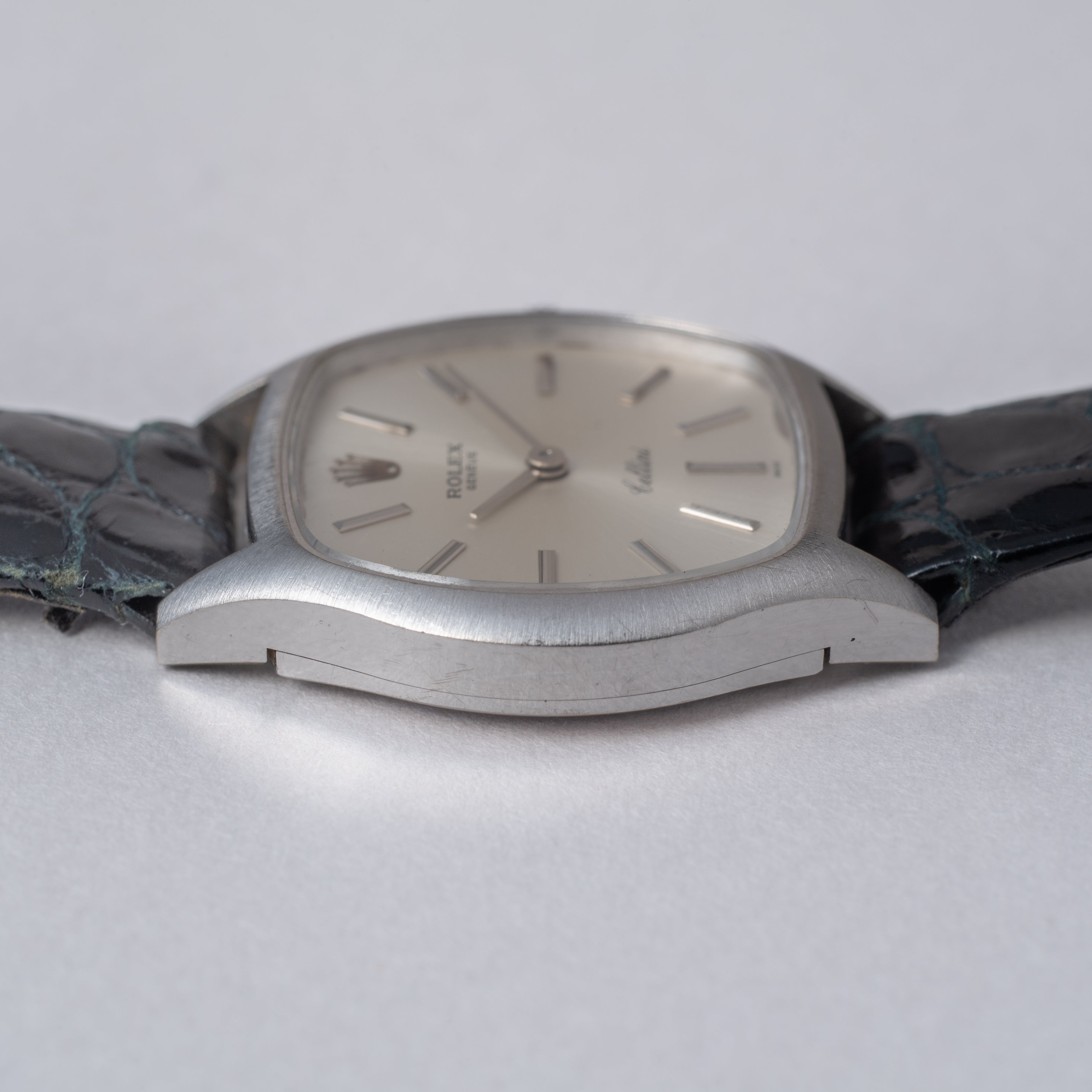 ロレックス レディース チェリーニ 18KWG 1974年製 純正革ベルト付き