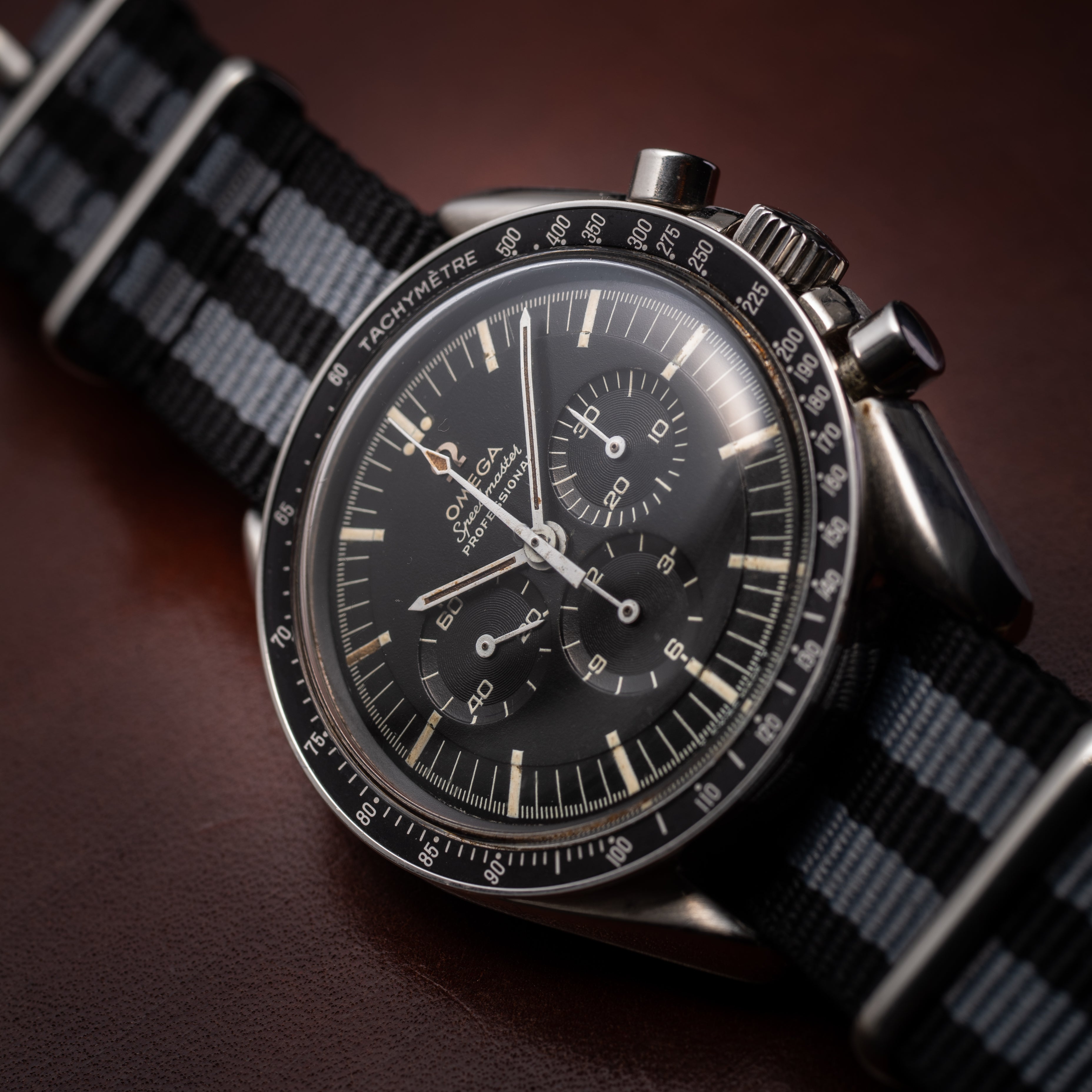オメガ スピードマスター プロフェッショナル 1971年製 5th初期 Ref.145.022 アーカイブ付き