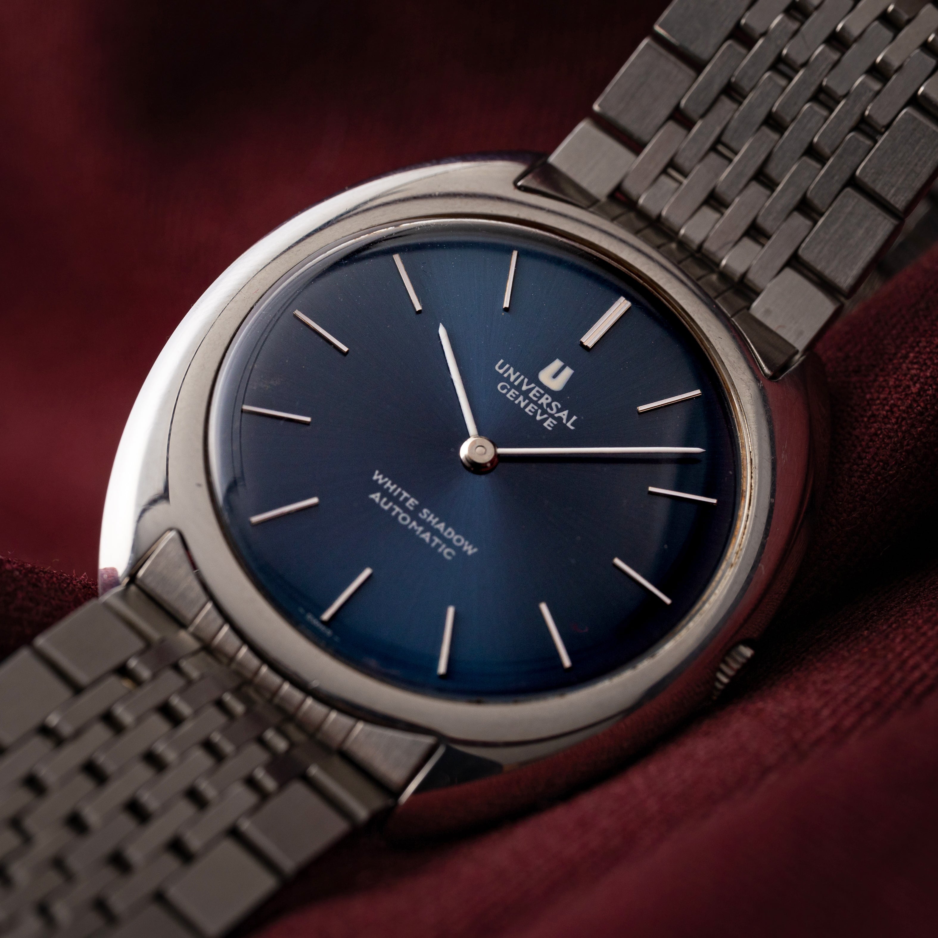 ユニバーサルジュネーブ ホワイトシャドウ ブルーダイヤル 1960年代製 マイクロローター