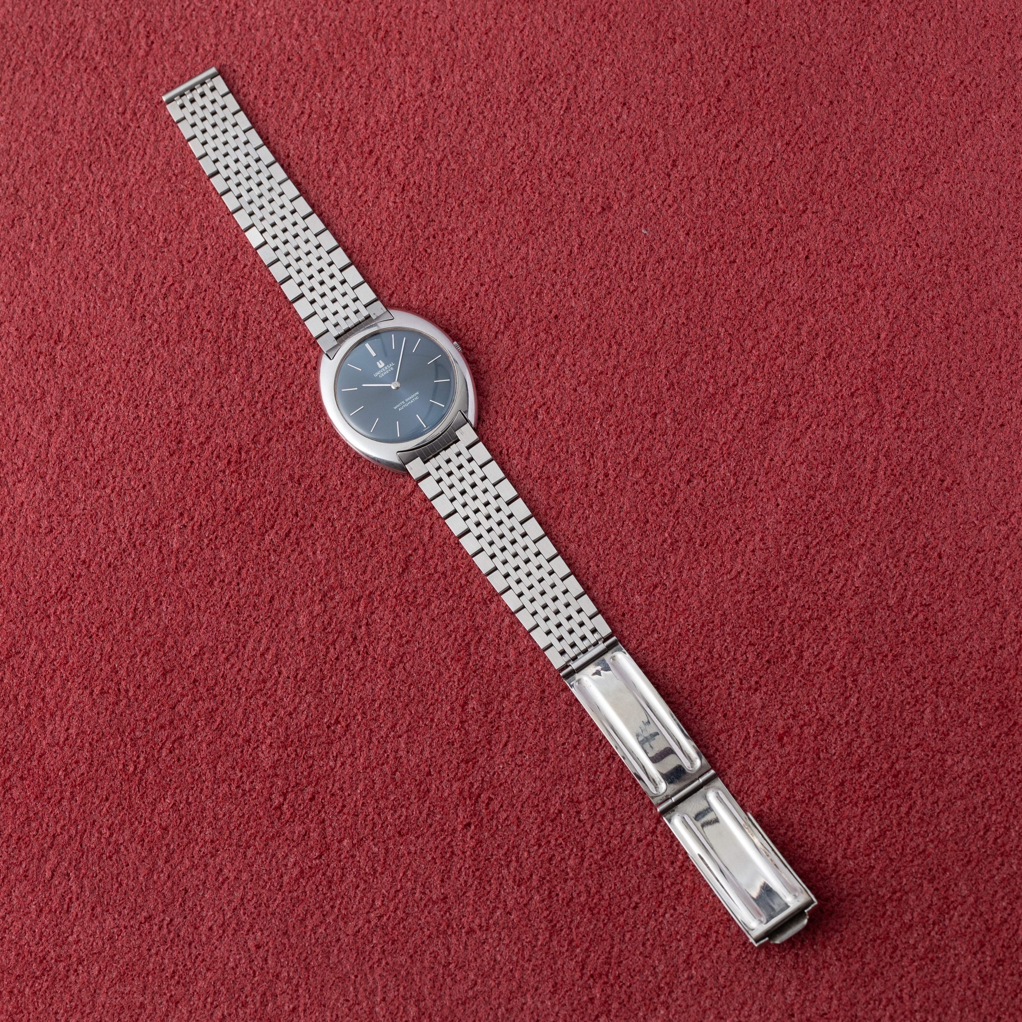 ユニバーサルジュネーブ ホワイトシャドウ ブルーダイヤル 1960年代製 マイクロローター