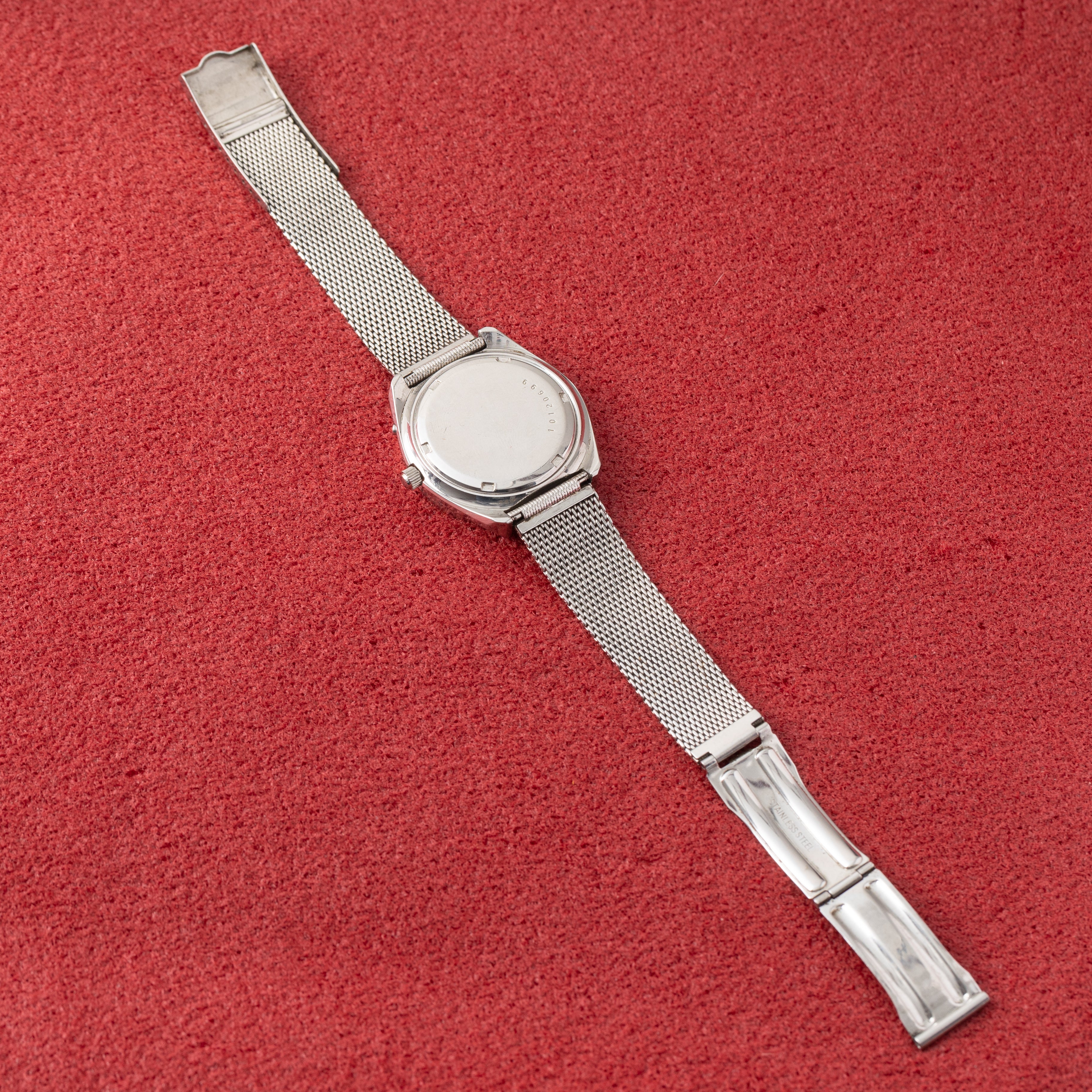 オリエント クロノエース グレーローマンダイヤル カットガラス 1970年代