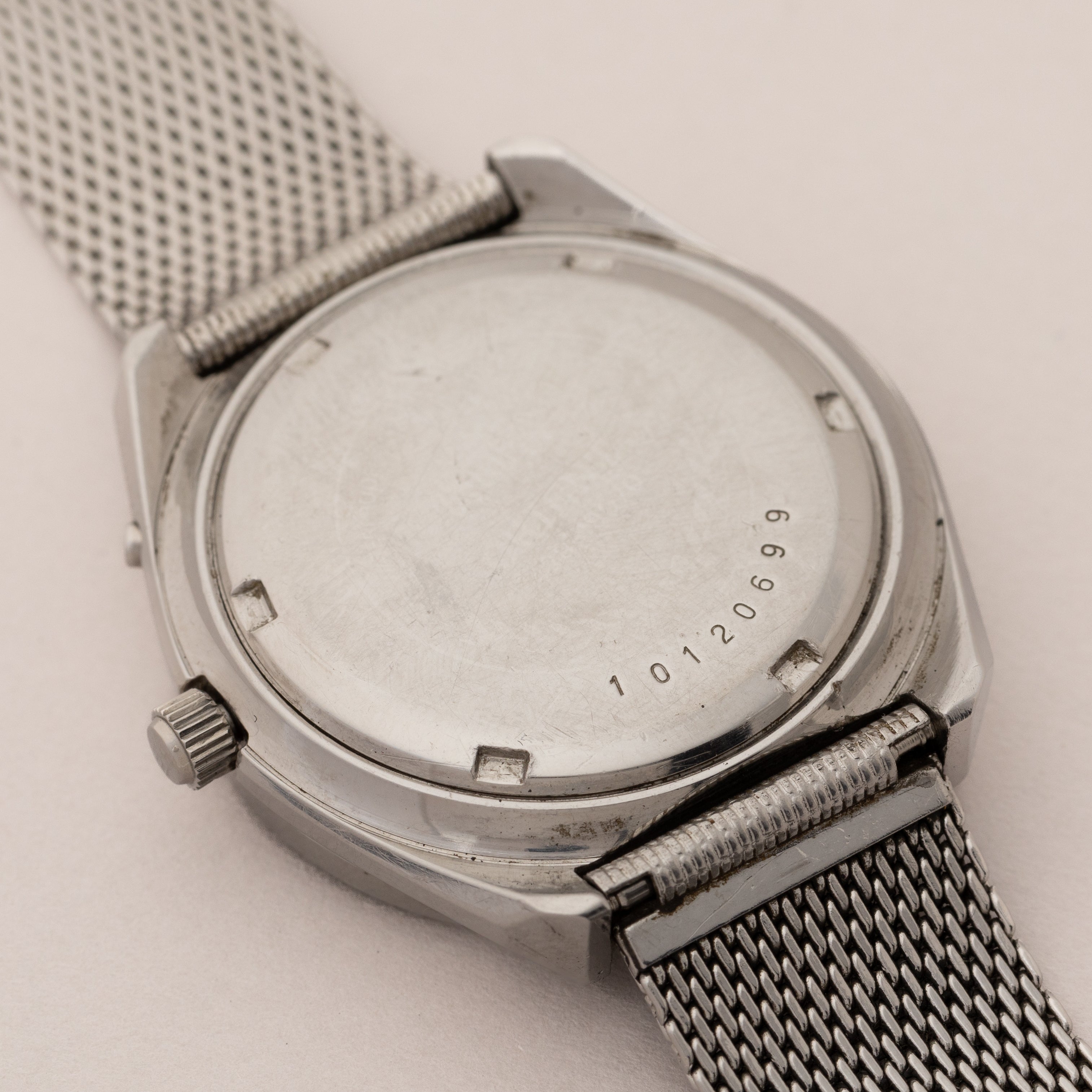 オリエント クロノエース グレーローマンダイヤル カットガラス 1970年代