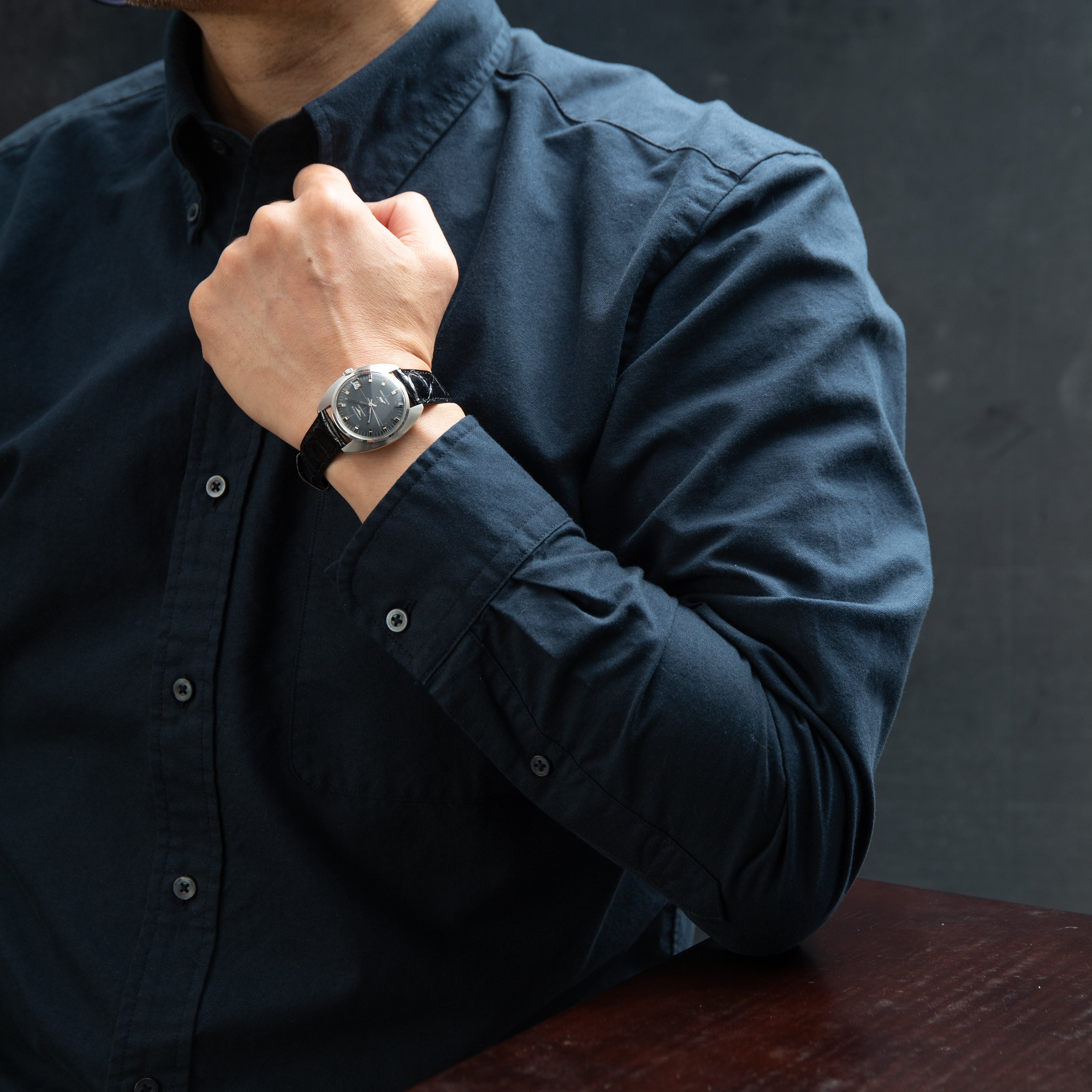 ロンジン ウルトラクロン 1969年製 クロスライン グレーダイヤル タグ付き