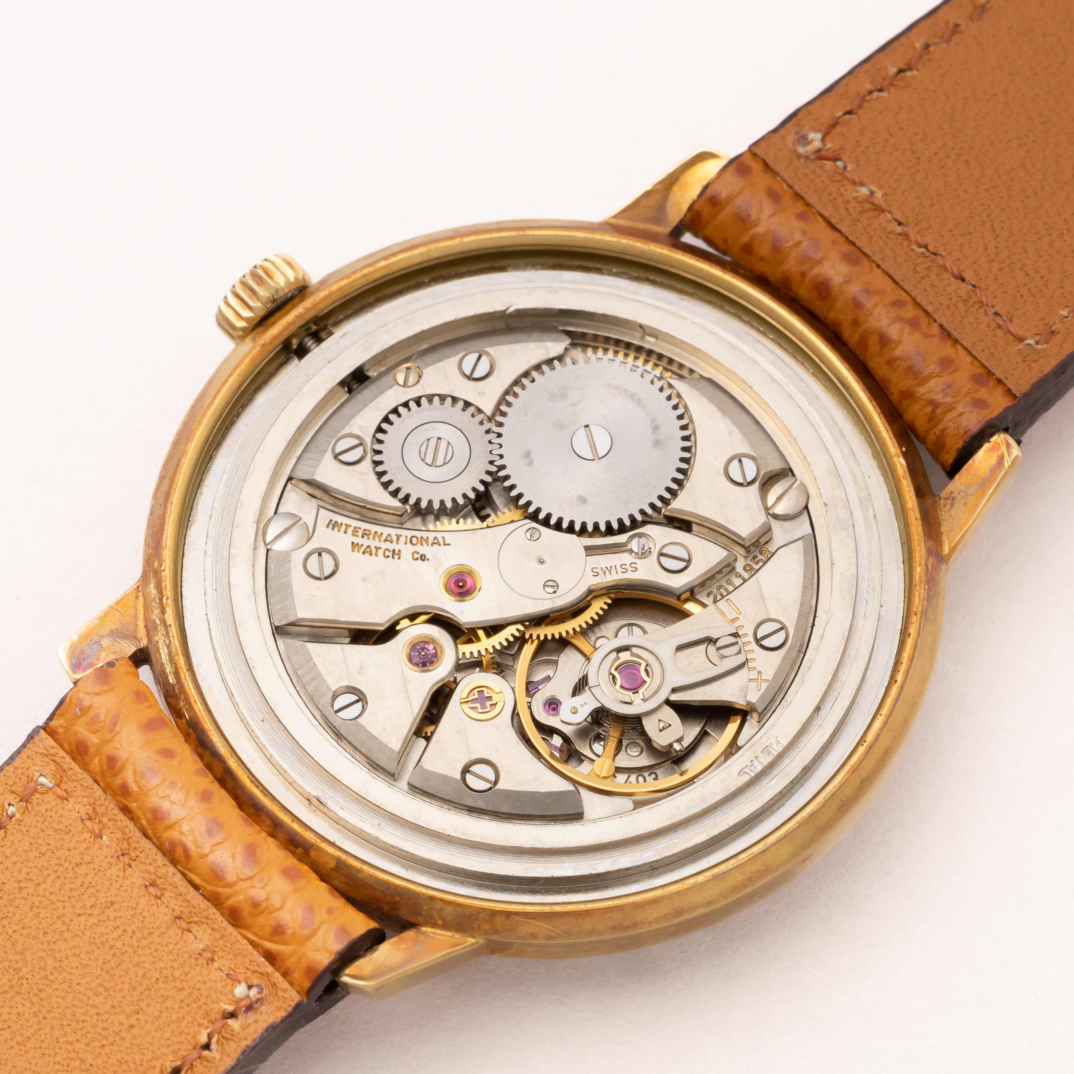 IWC ラウンドケース 18YG 手巻きCal.403 1970年製(昭和45年製)