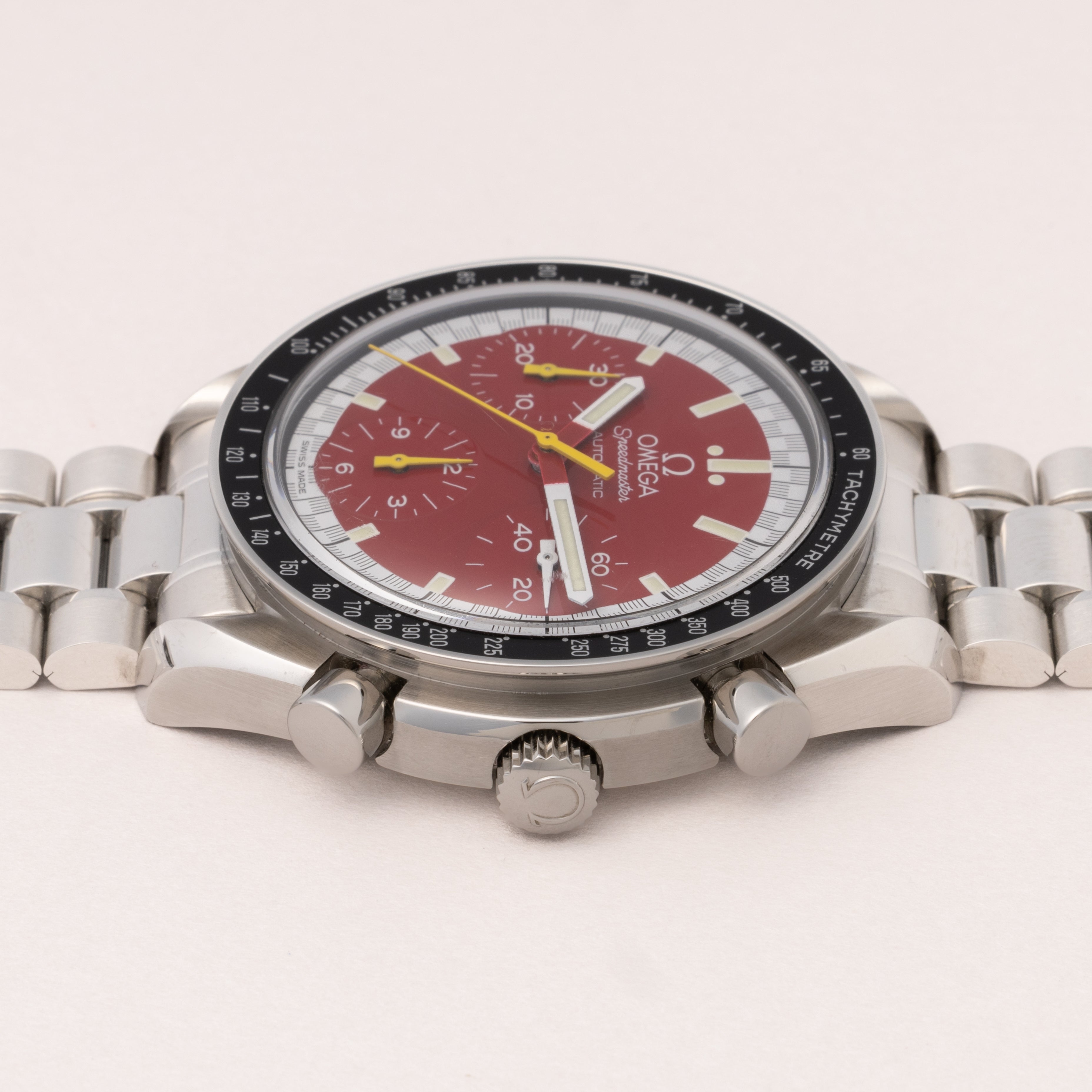 オメガ スピードマスター 1999年製 シューマッハ レッドダイヤル 箱、ギャラ付き