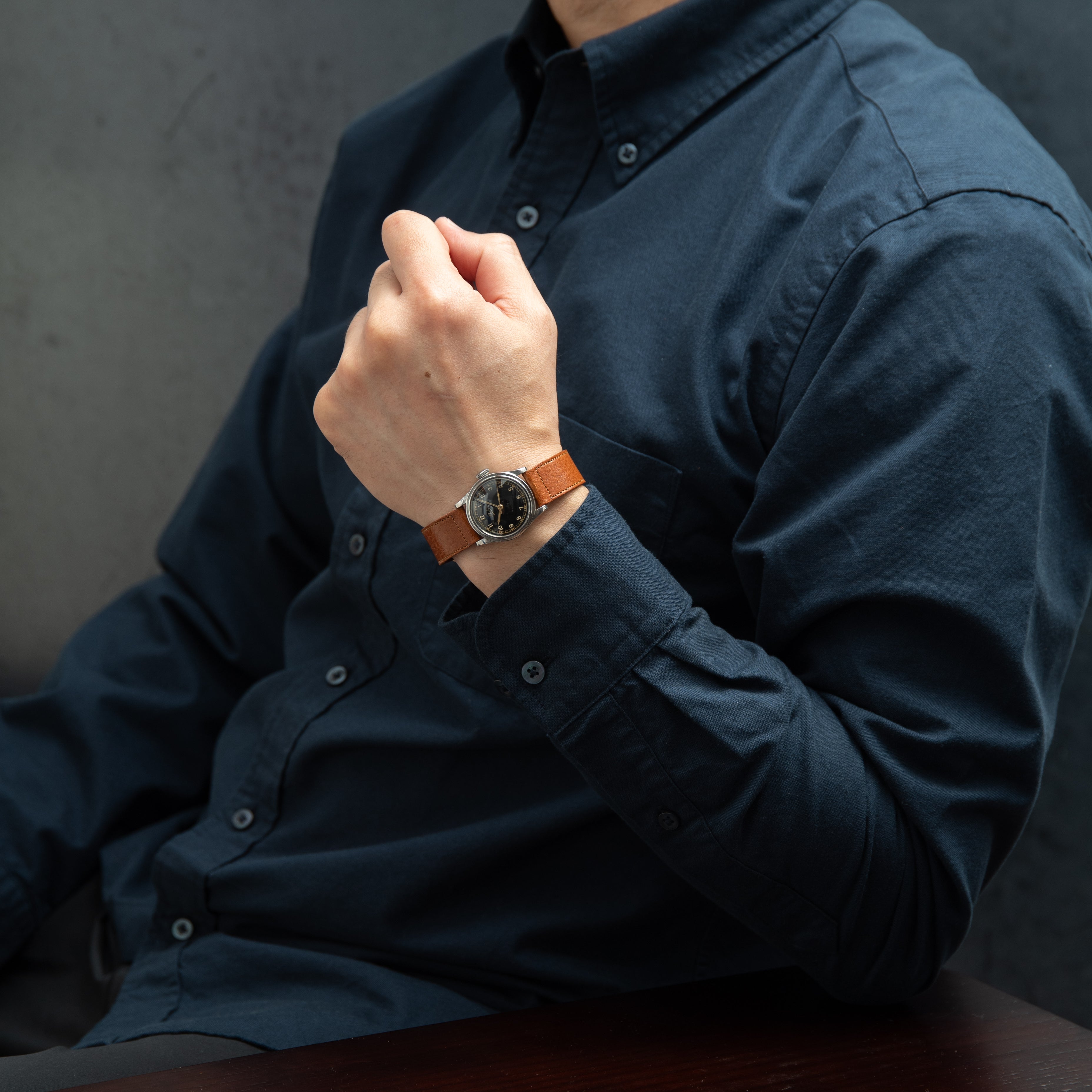 エベル 手巻き トレタケ ブラックギルトダイヤル ステップベゼル 1940年代