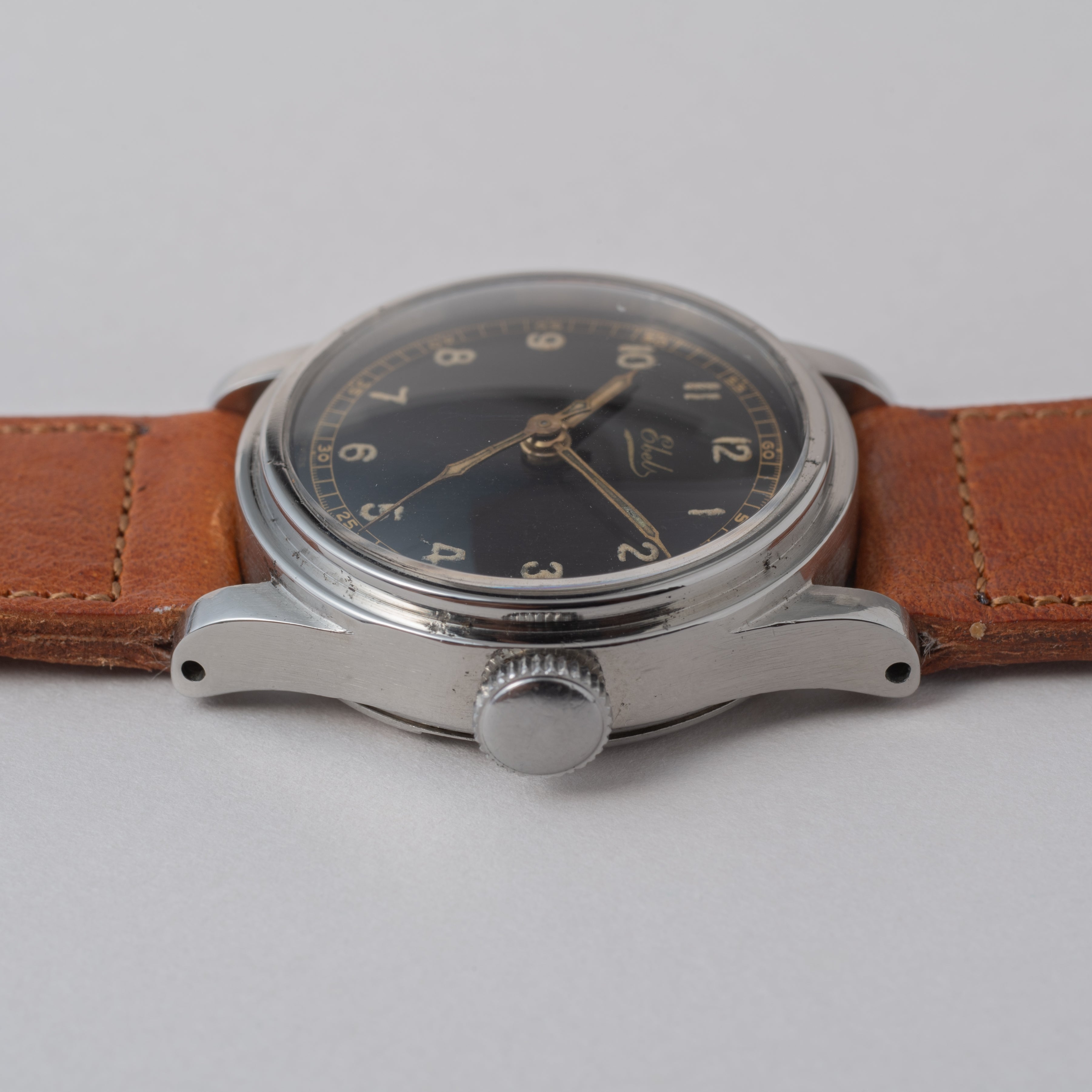 エベル 手巻き トレタケ ブラックギルトダイヤル ステップベゼル 1940年代