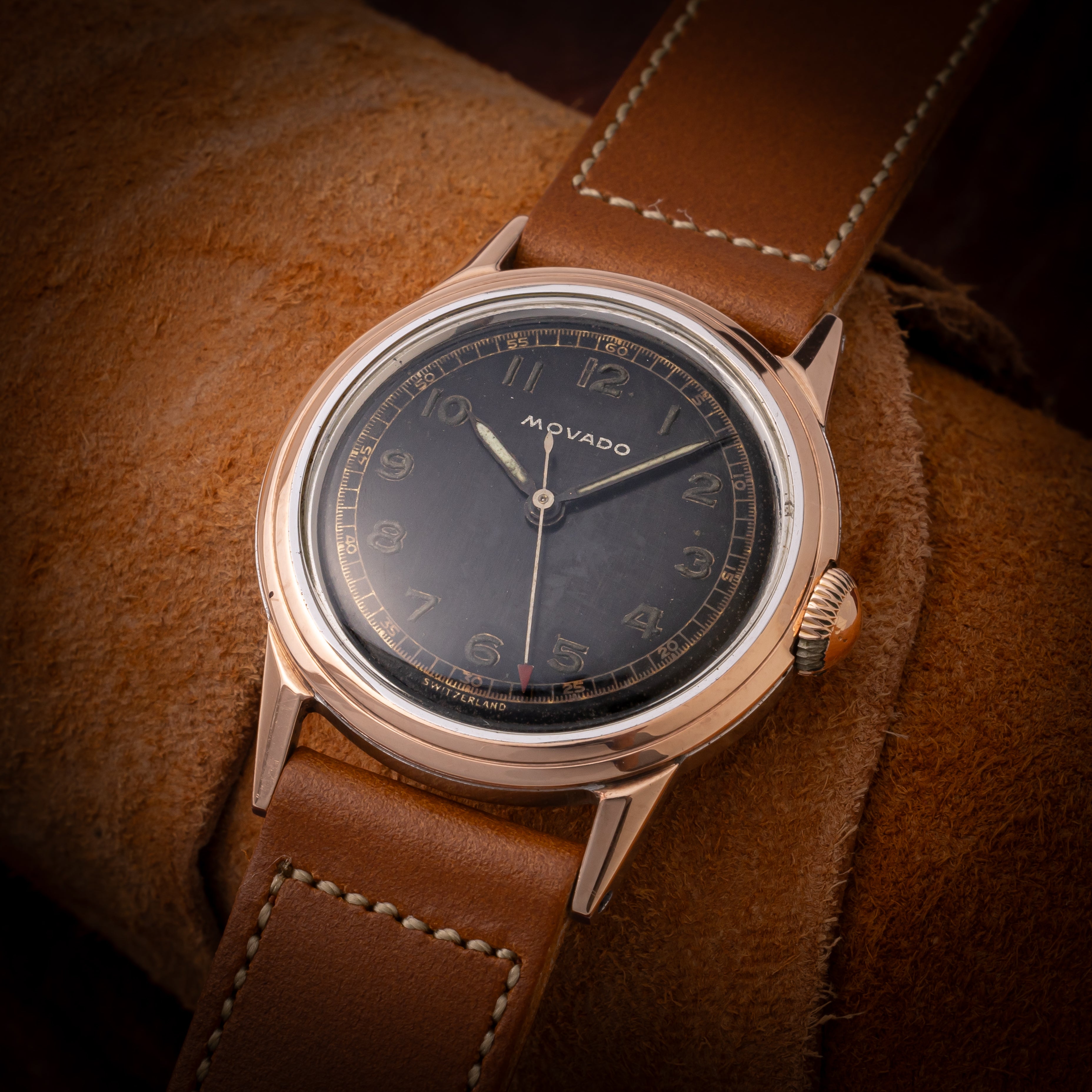 モバード PGコンビ ラウンド ブラックアラビアダイヤル 1940年代 防水ケース