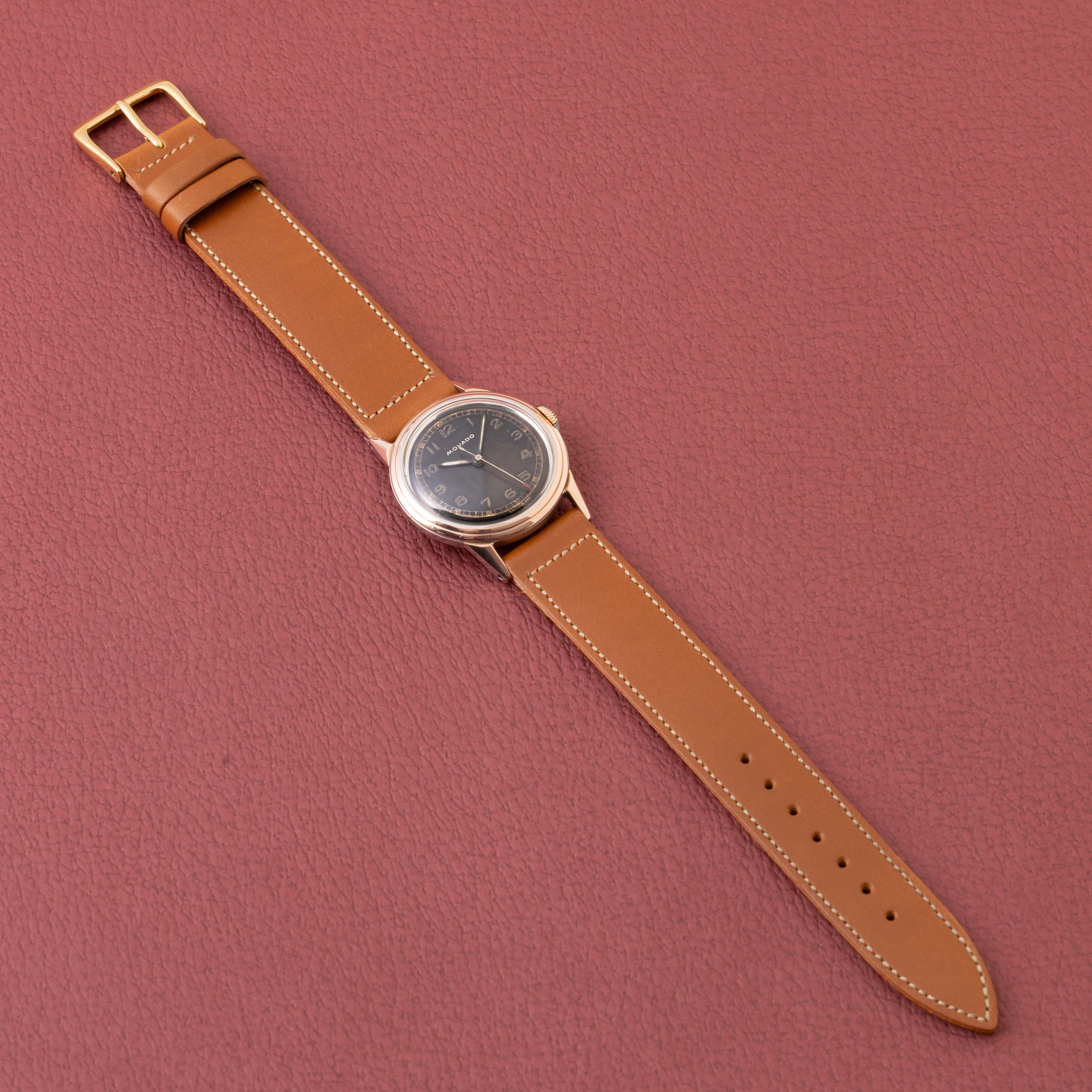 モバード PGコンビ ラウンド ブラックアラビアダイヤル 1940年代 防水ケース