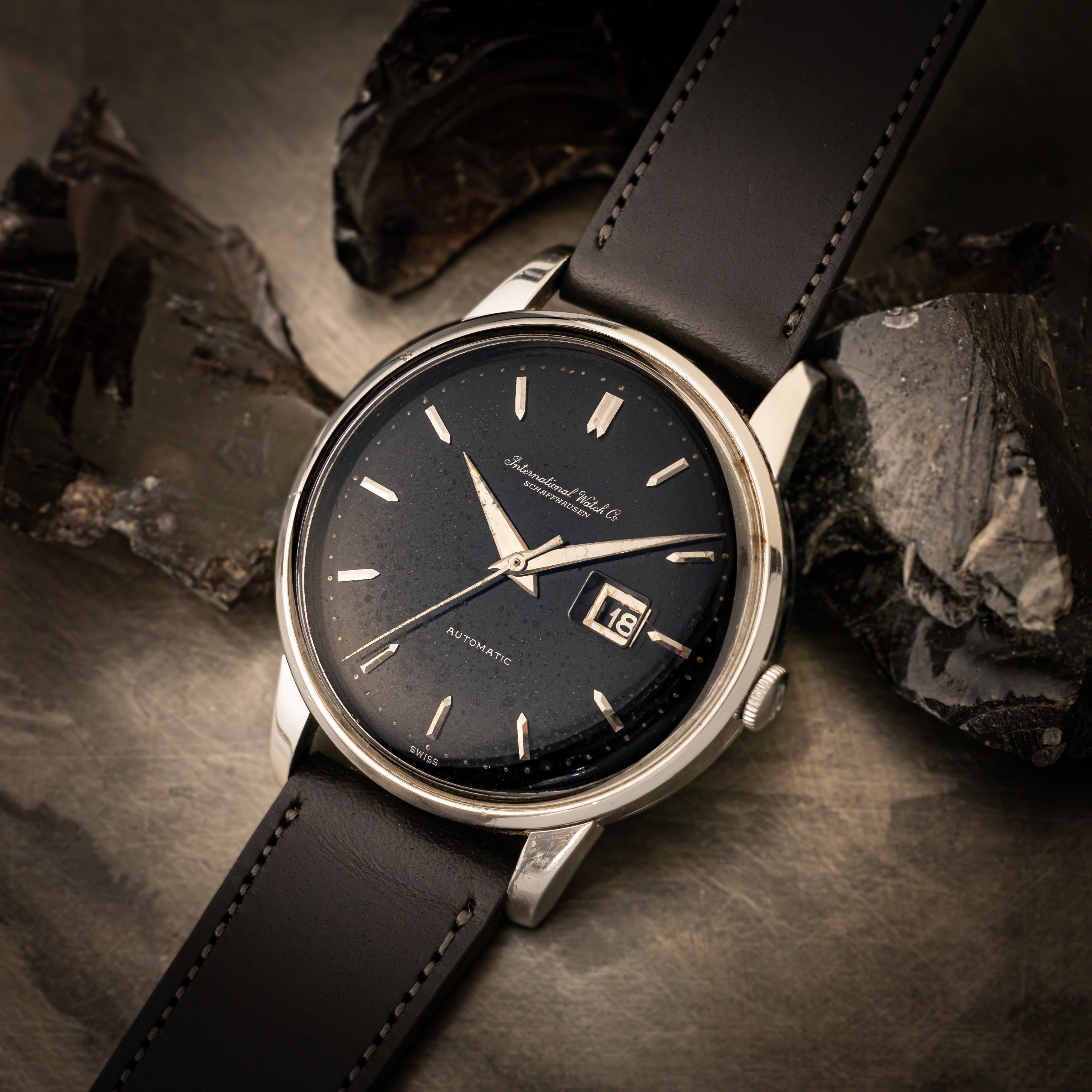 IWC 寄り目 1963年製 ブラックミラーダイヤル 自動巻き