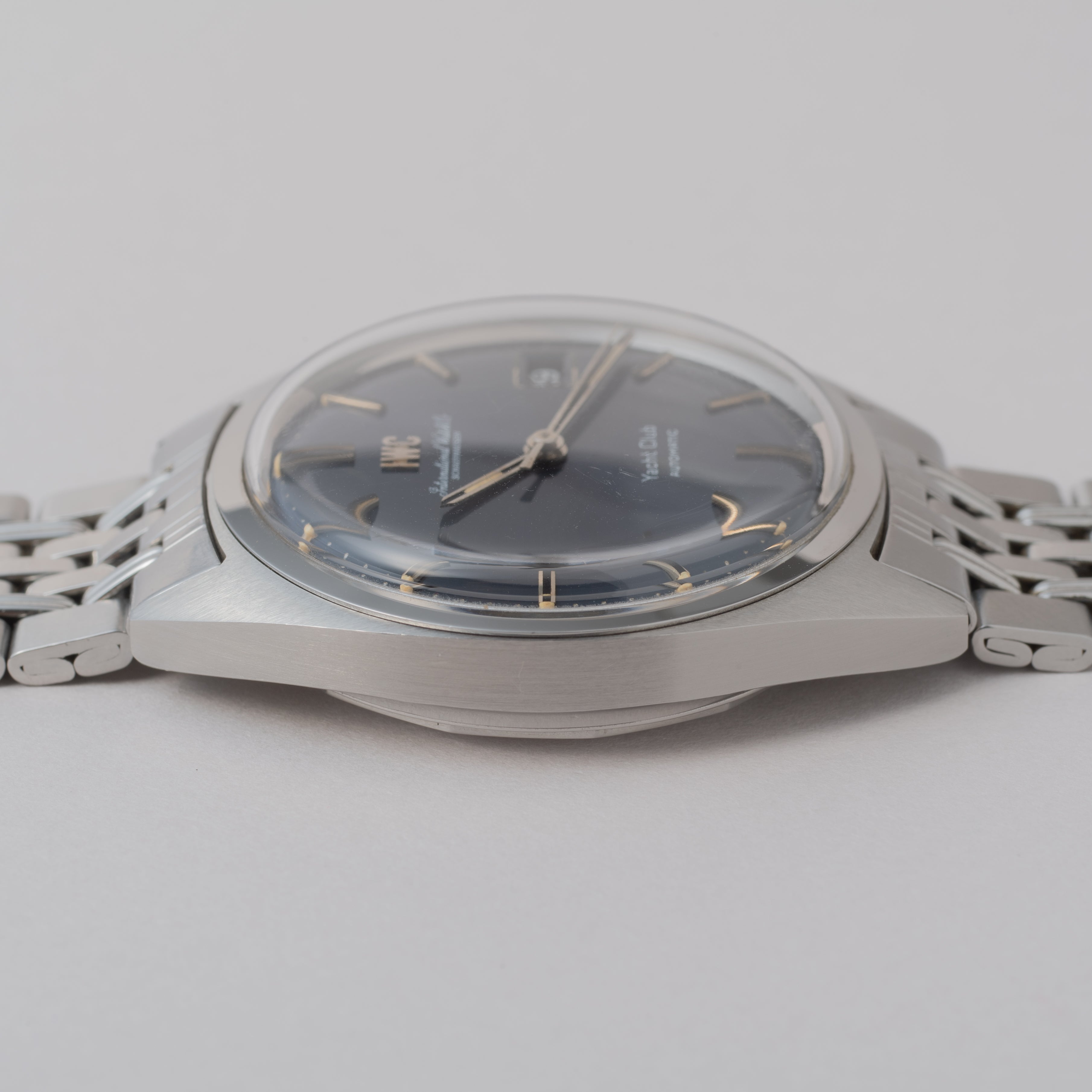IWC ヨットクラブ ブルーダイヤル 1969年製 ギャラ付純正ステンレスブレス Cal.8541B